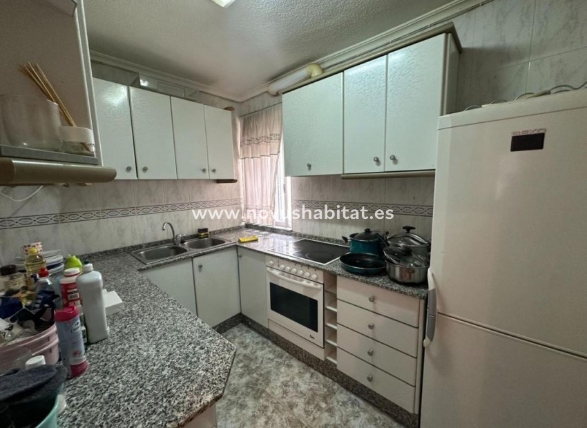 Neue Gebäude - Apartament - Alicante