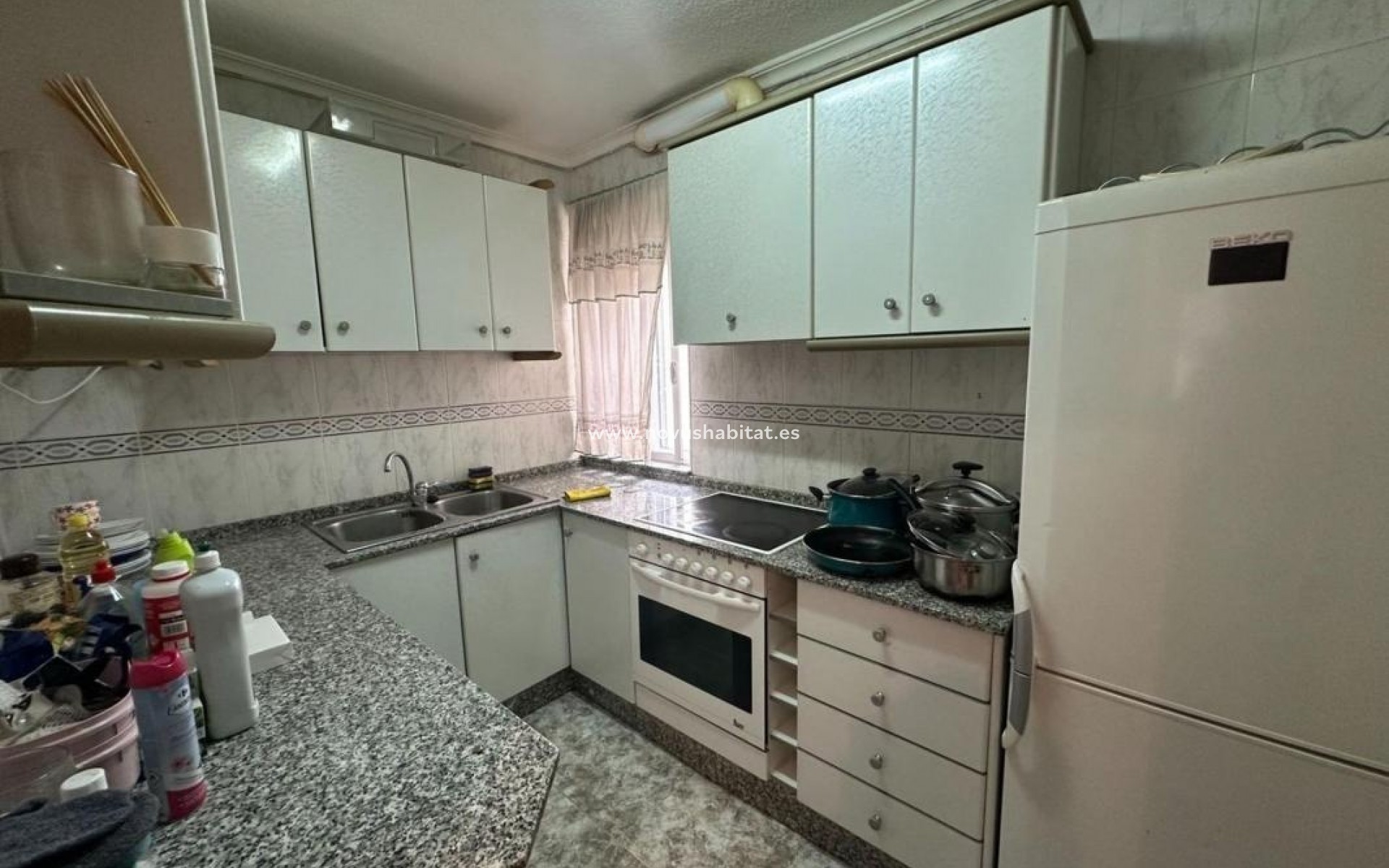 Neue Gebäude - Apartament - Alicante