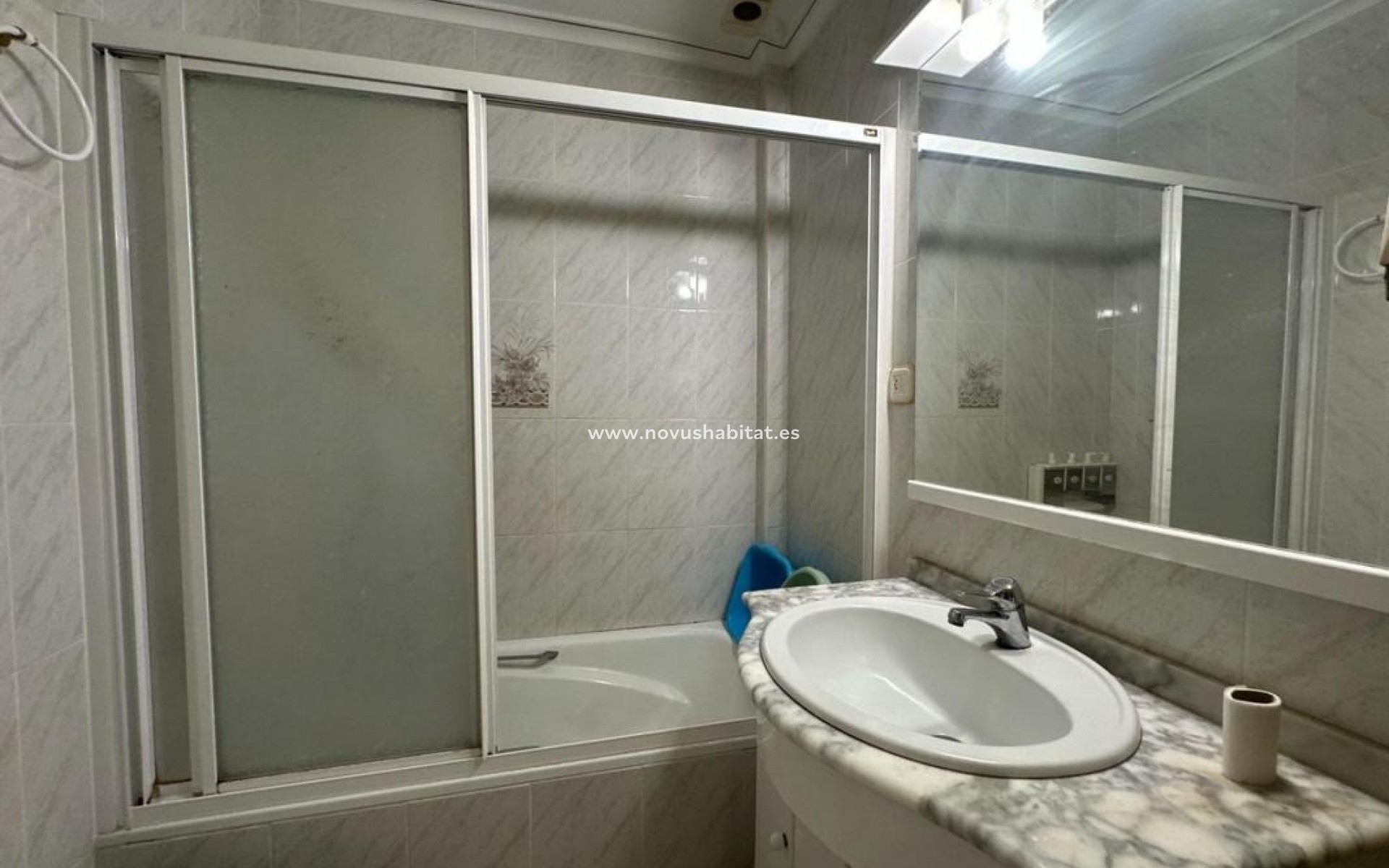 Neue Gebäude - Apartament - Alicante