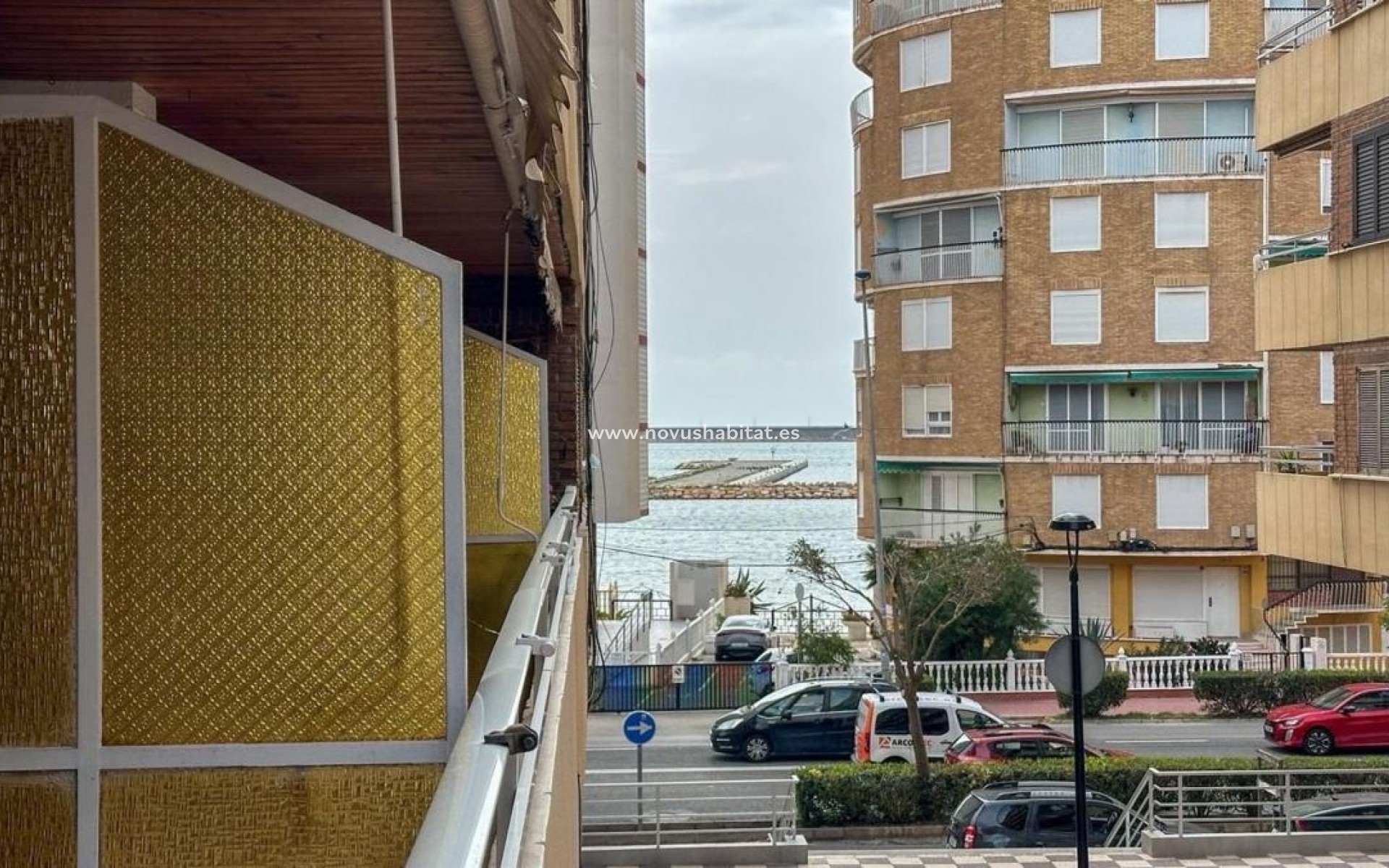 Neue Gebäude - Apartament - Almoradí