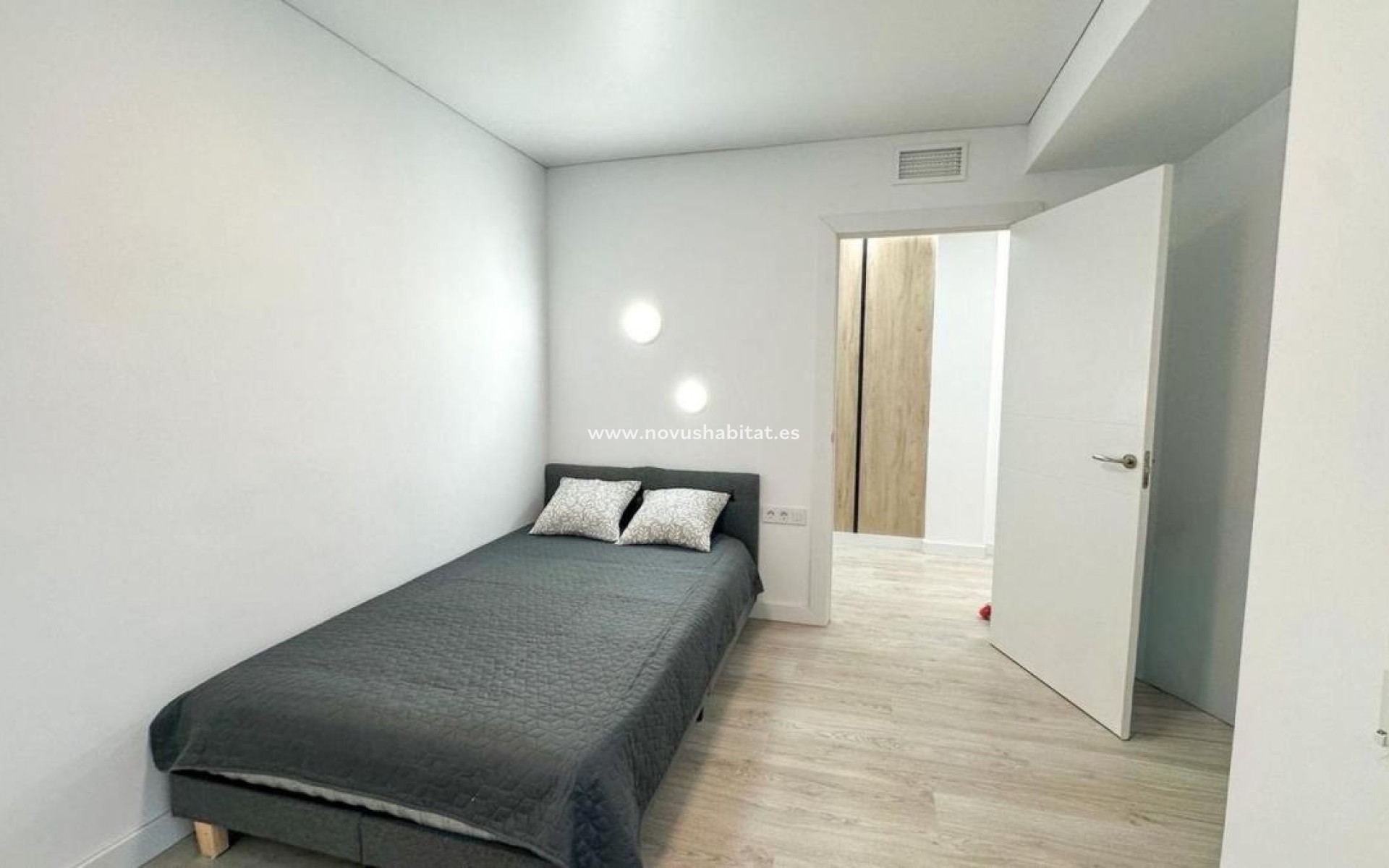 Neue Gebäude - Apartament - Almoradí