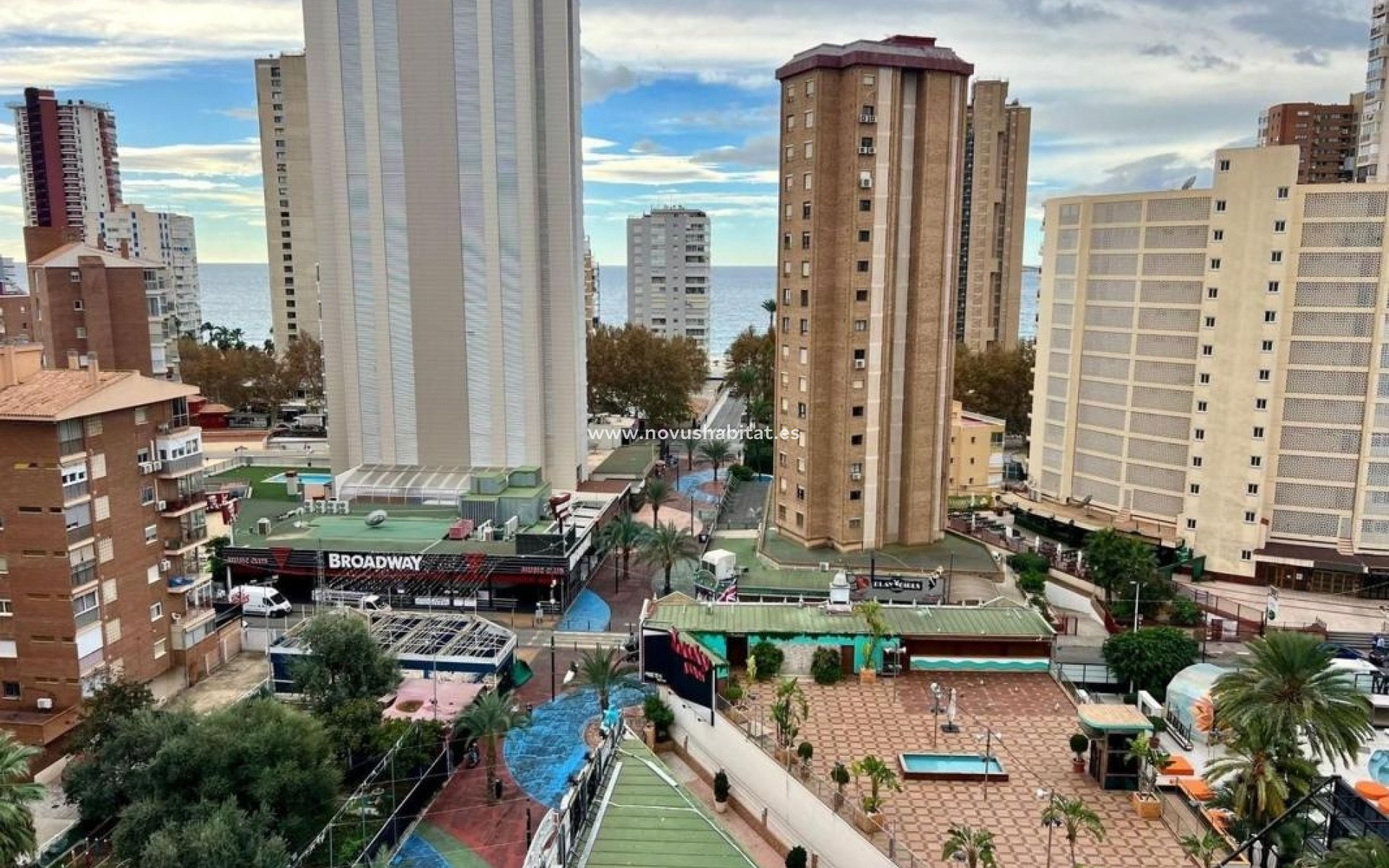 Neue Gebäude - Apartament - Benidorm