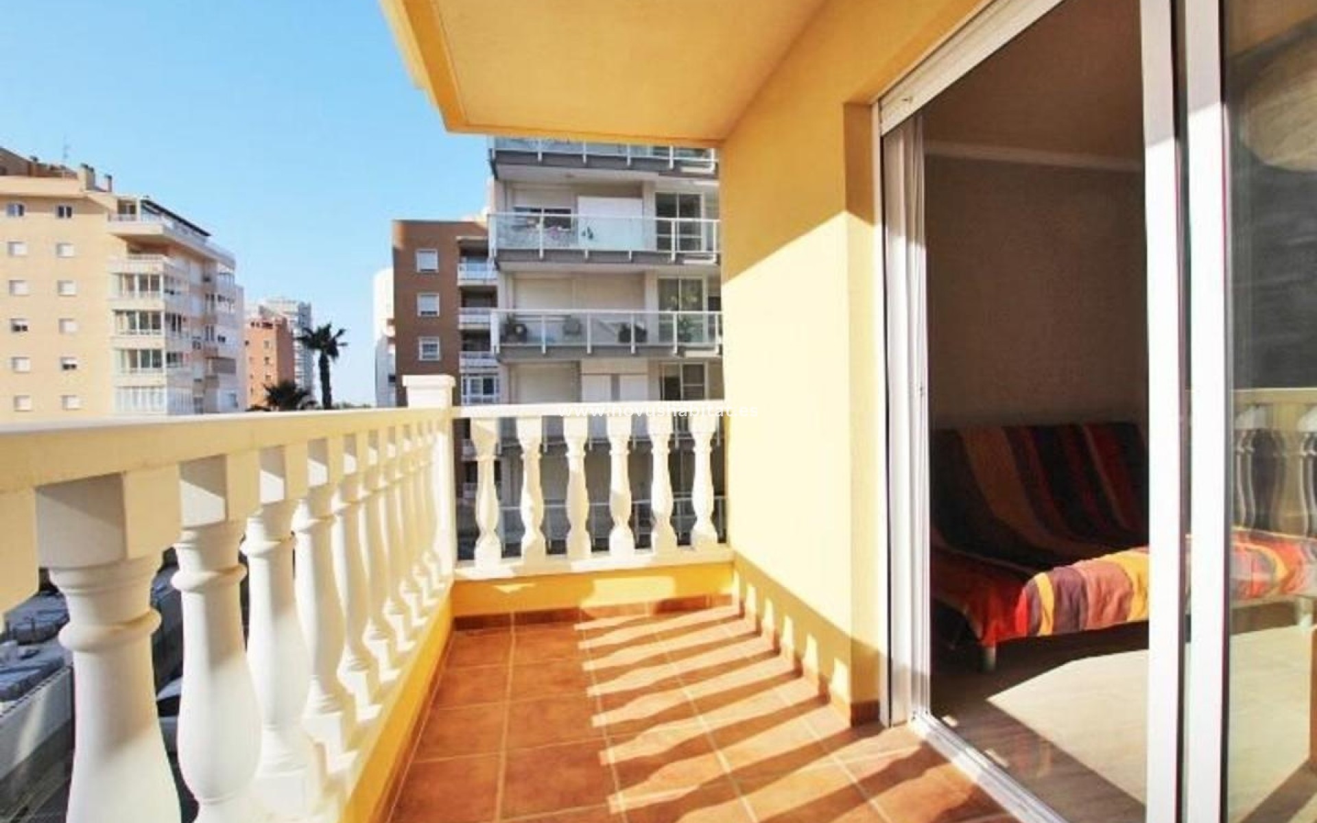 Neue Gebäude - Apartament - Guardamar del Segura