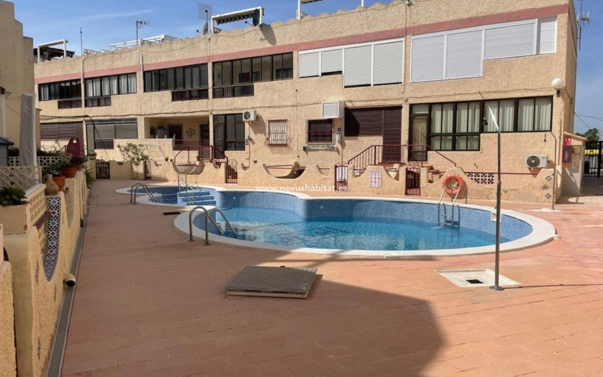 Neue Gebäude - Apartament - Guardamar del Segura