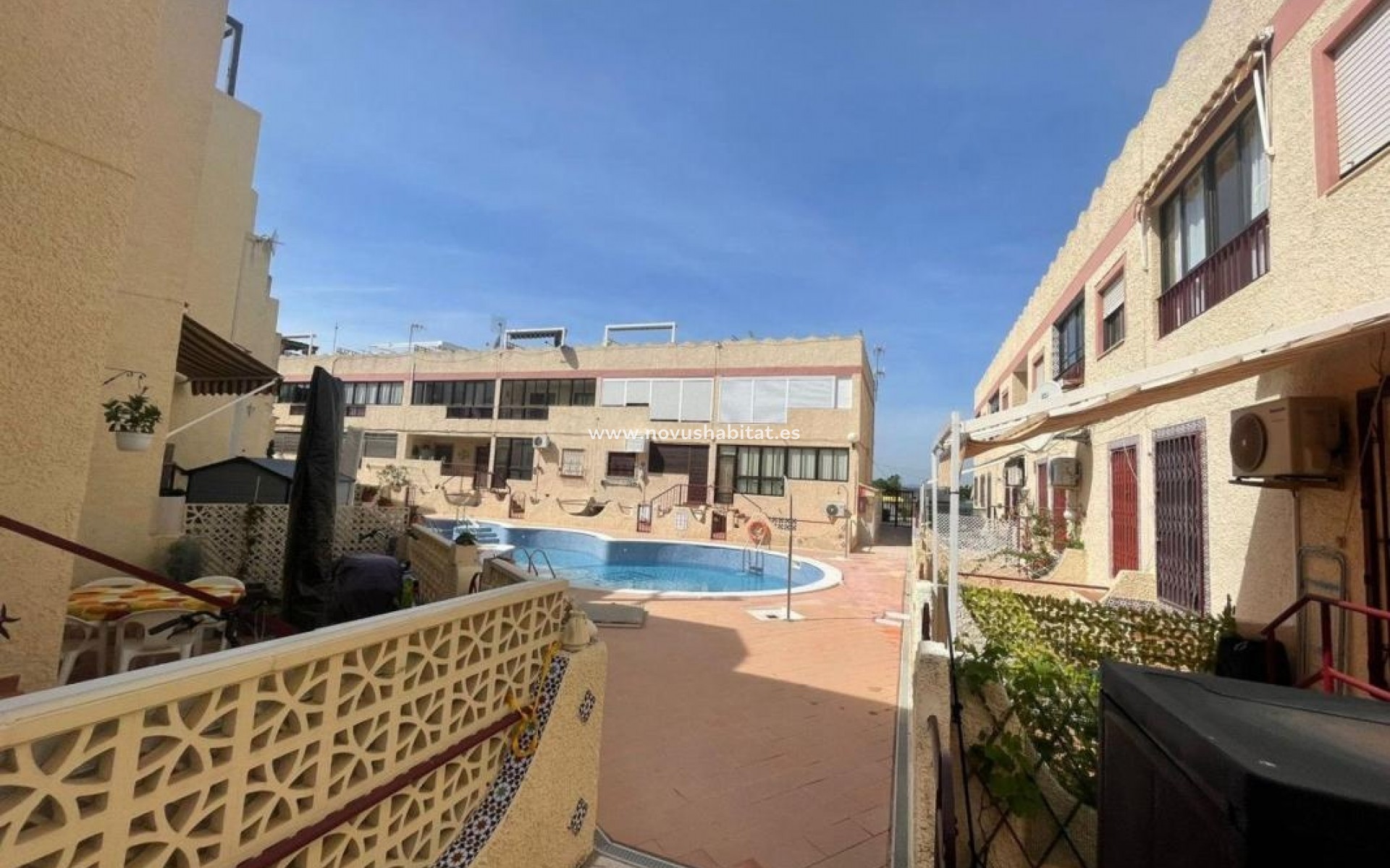 Neue Gebäude - Apartament - Guardamar del Segura