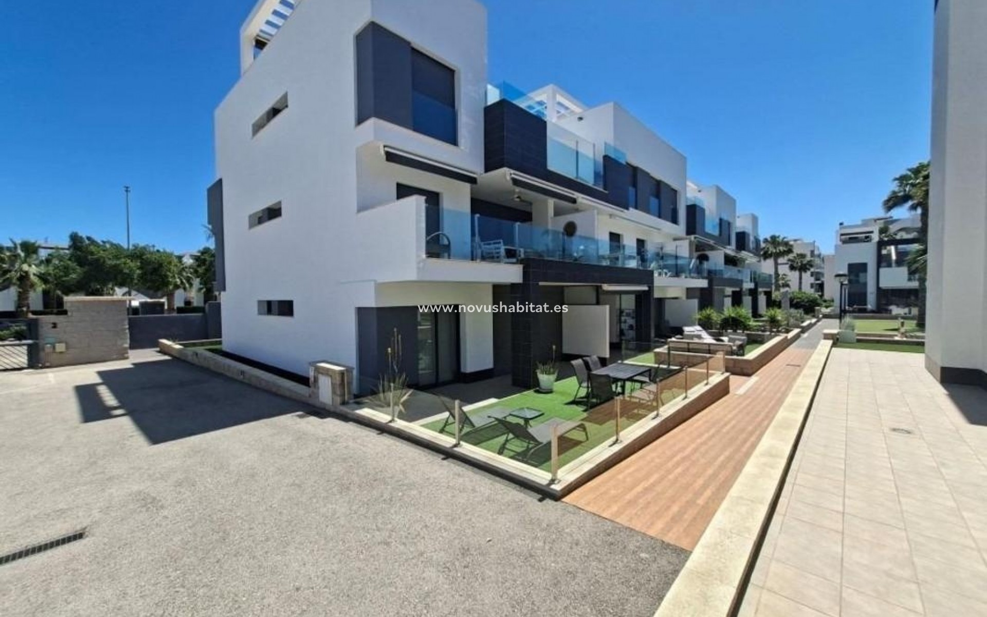 Neue Gebäude - Apartament - Guardamar del Segura