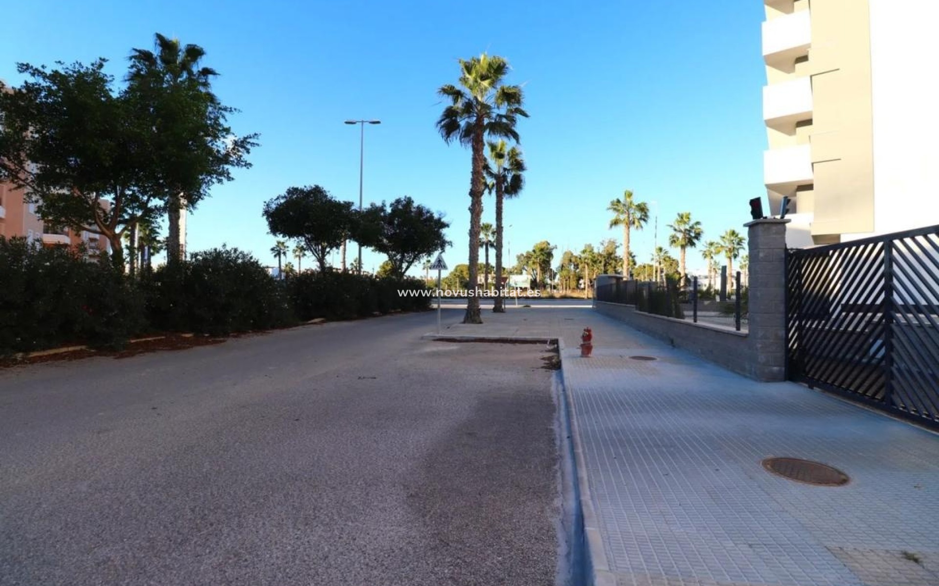 Neue Gebäude - Apartament - Guardamar del Segura