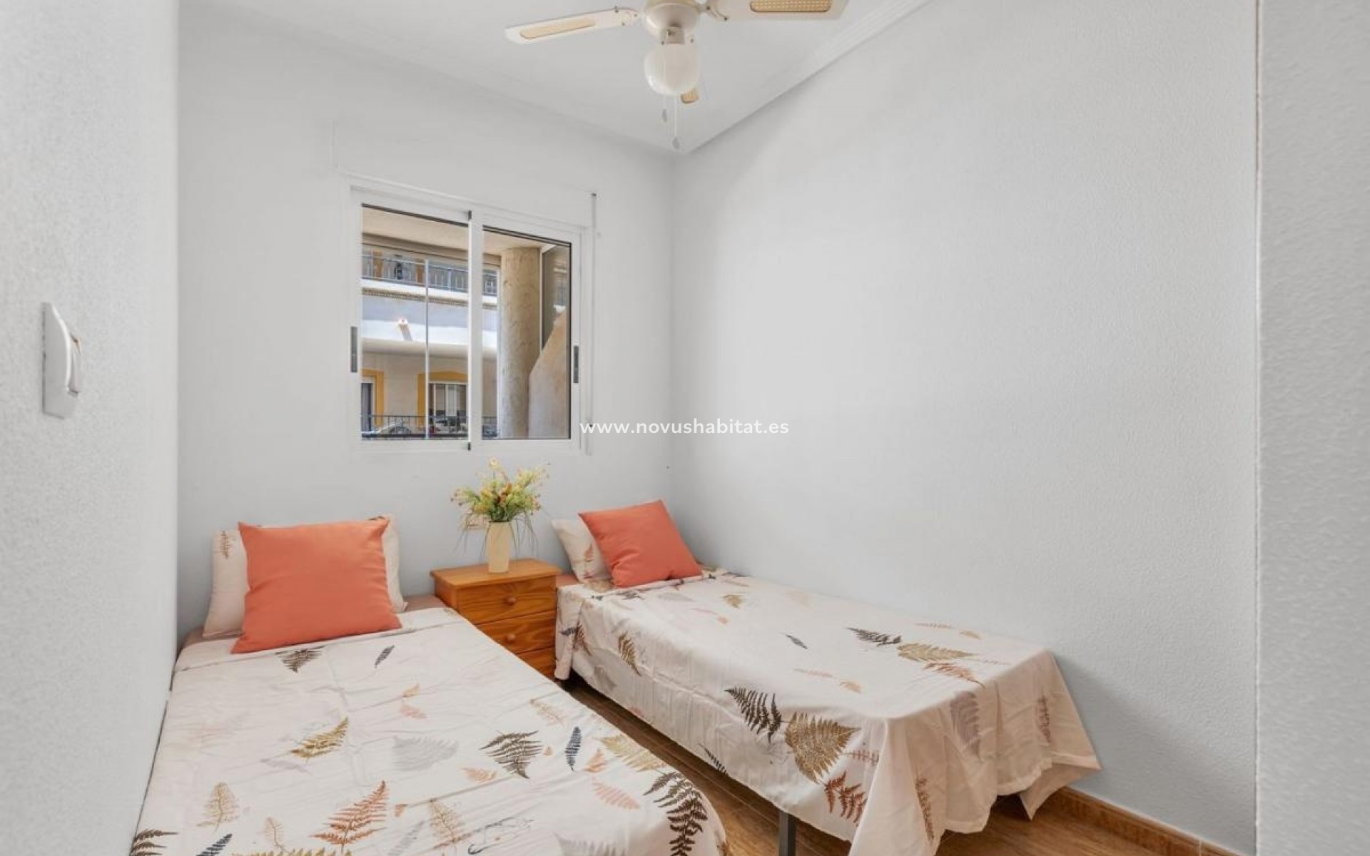Neue Gebäude - Apartament - Orihuela