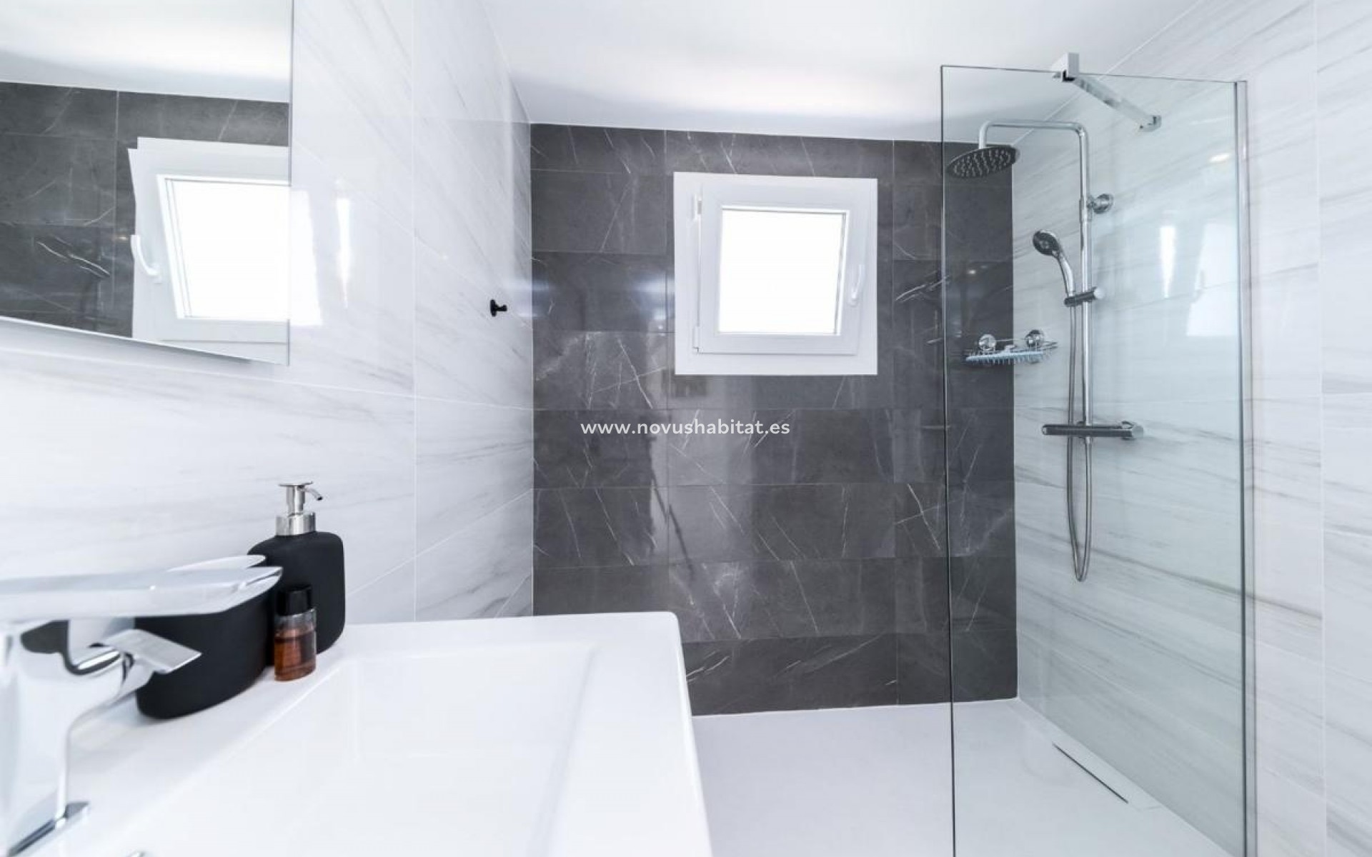 Neue Gebäude - Apartament - Orihuela