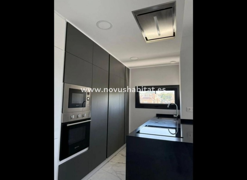 Neue Gebäude - Apartament - Orihuela