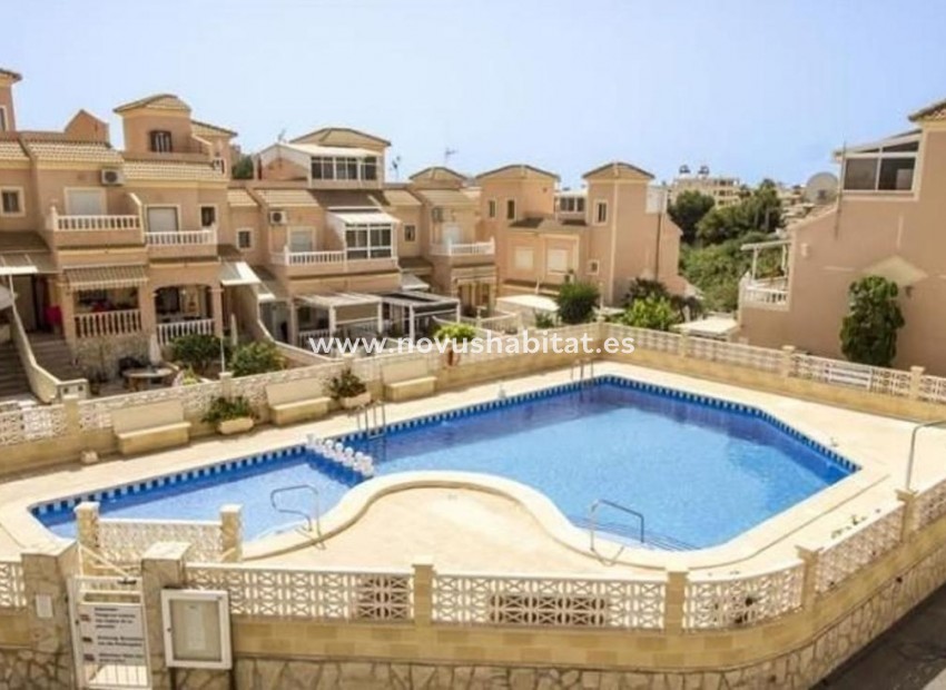 Neue Gebäude - Apartament - Orihuela