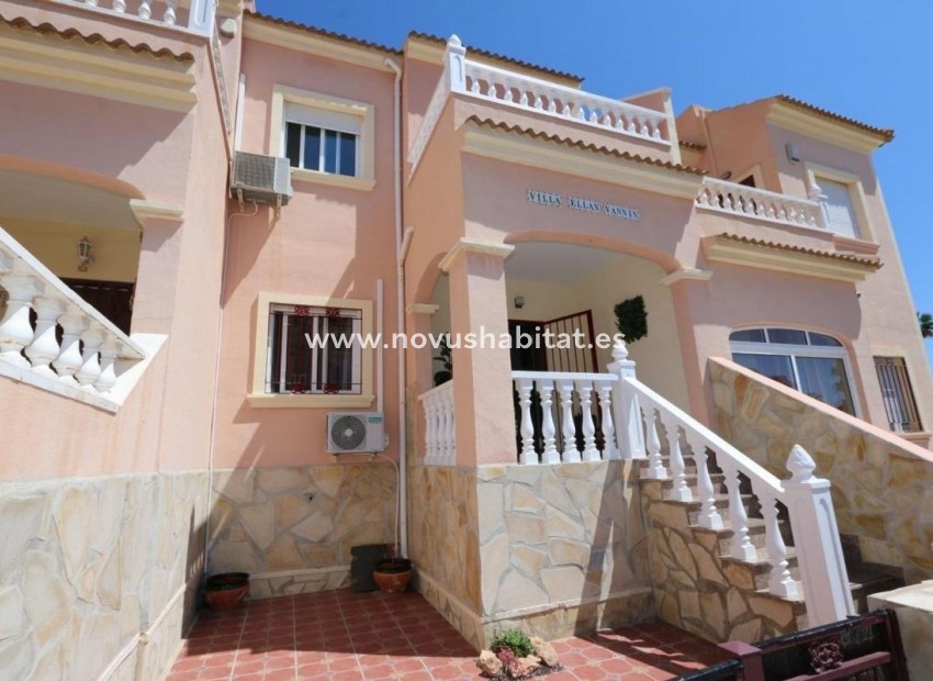 Neue Gebäude - Apartament - Orihuela