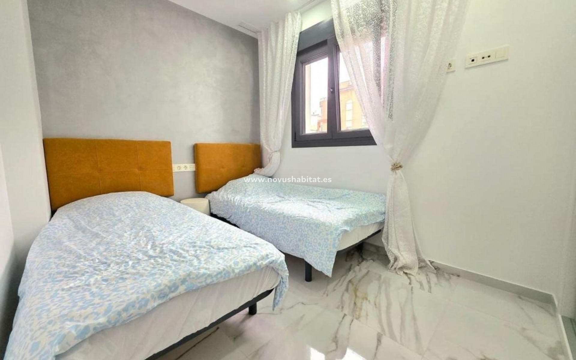 Neue Gebäude - Apartament - Torrevieja