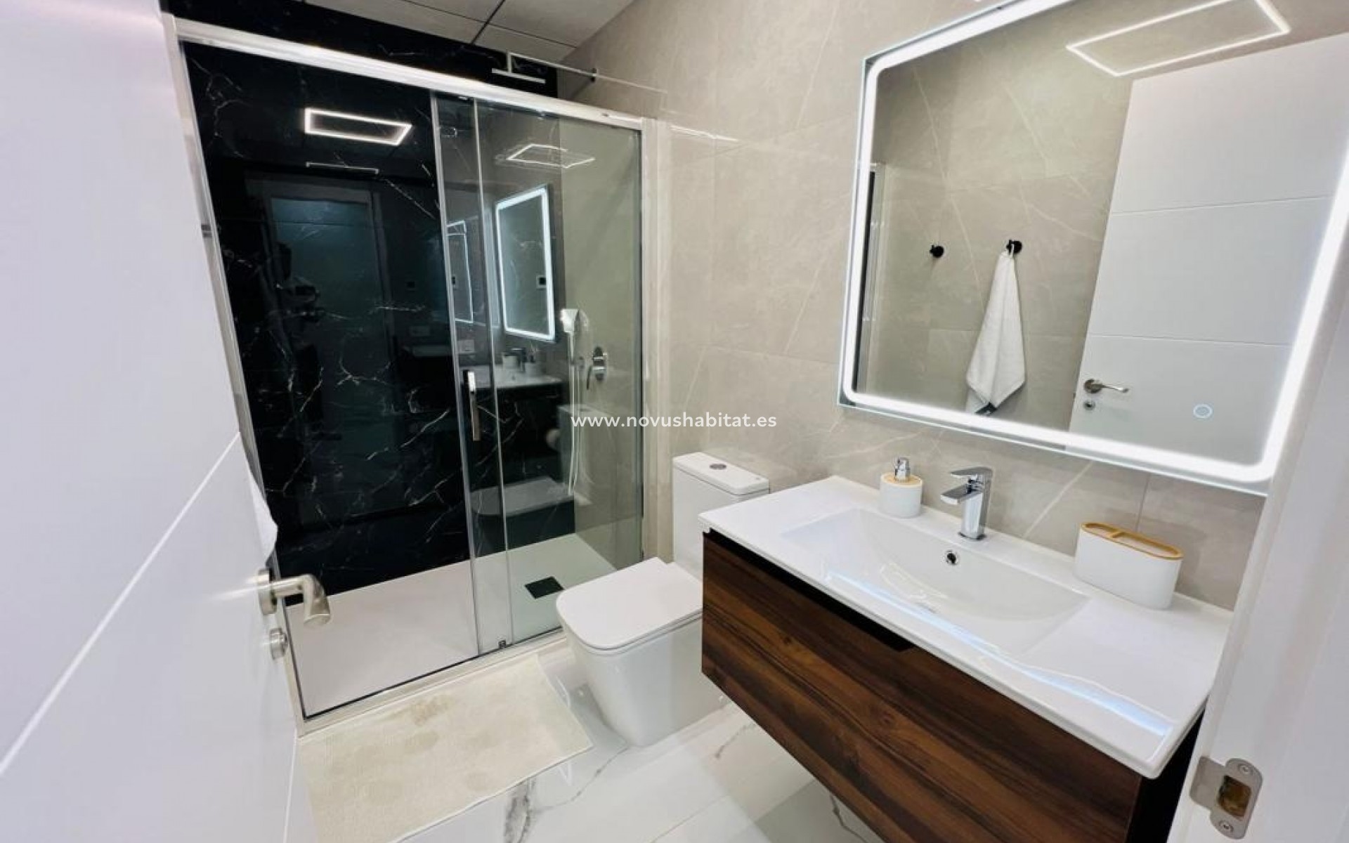 Neue Gebäude - Apartament - Torrevieja