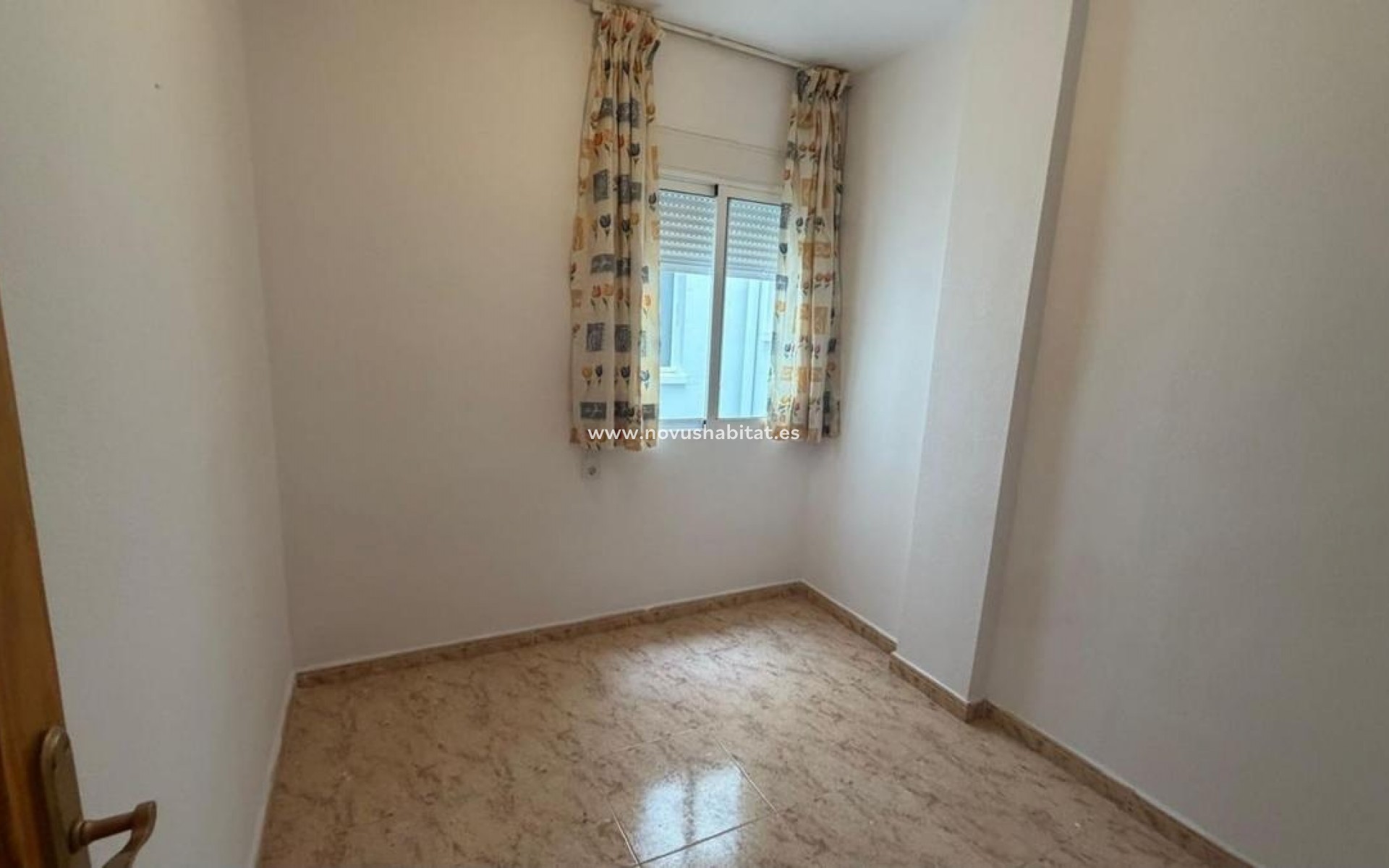 Neue Gebäude - Apartament - Torrevieja