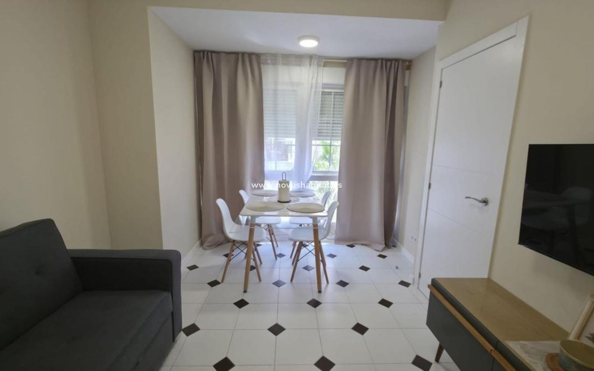 Neue Gebäude - Apartament - Torrevieja