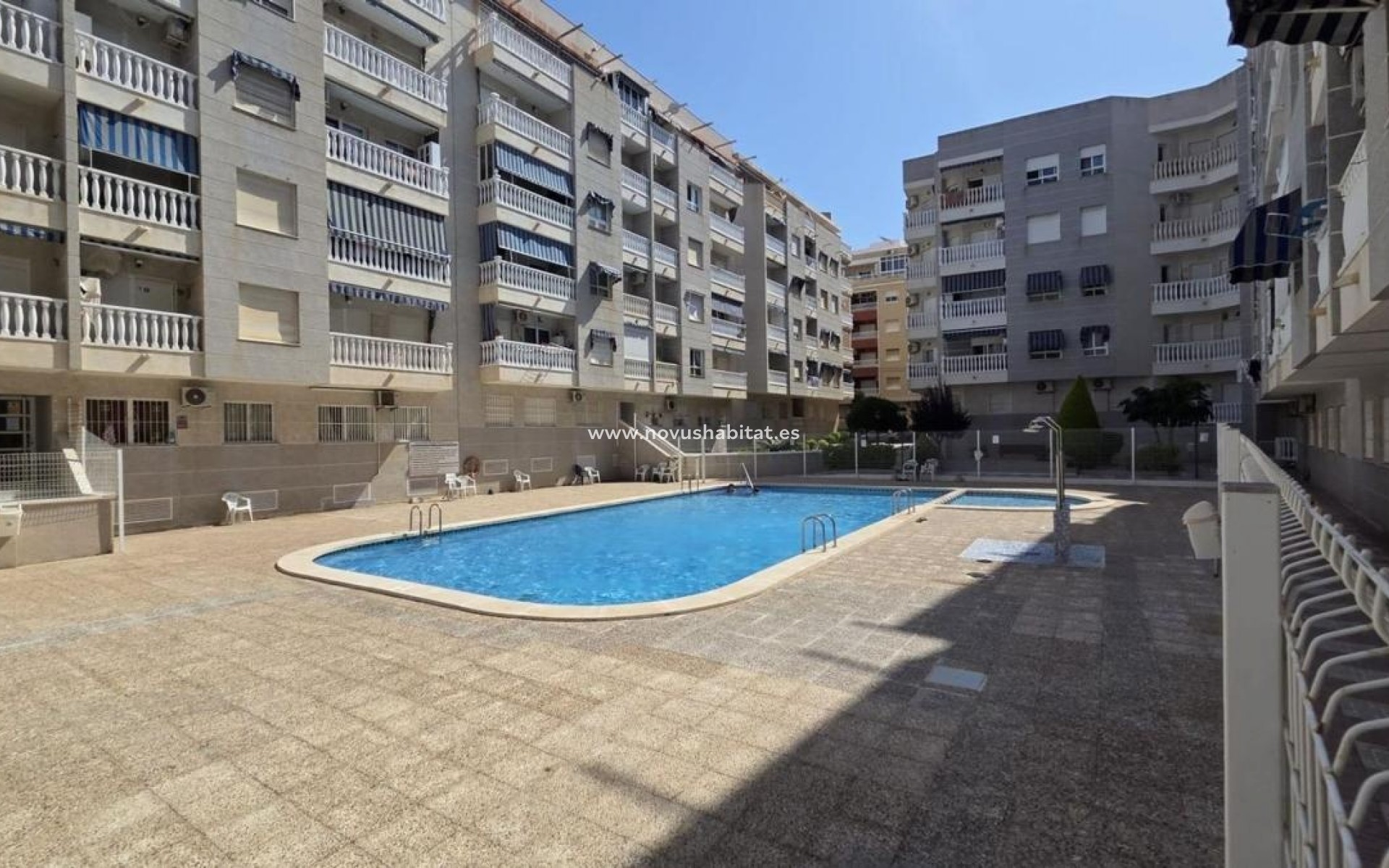 Neue Gebäude - Apartament - Torrevieja