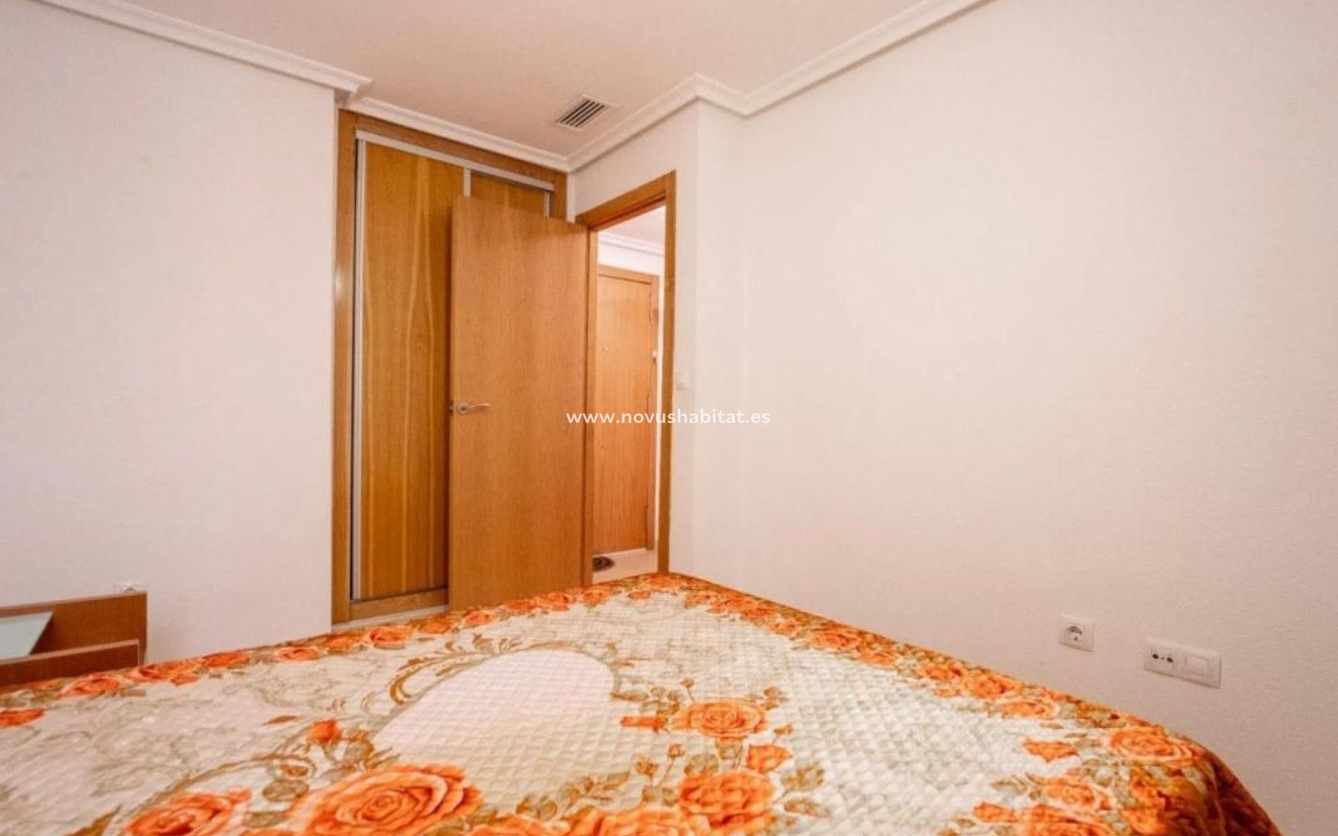 Neue Gebäude - Apartament - Torrevieja