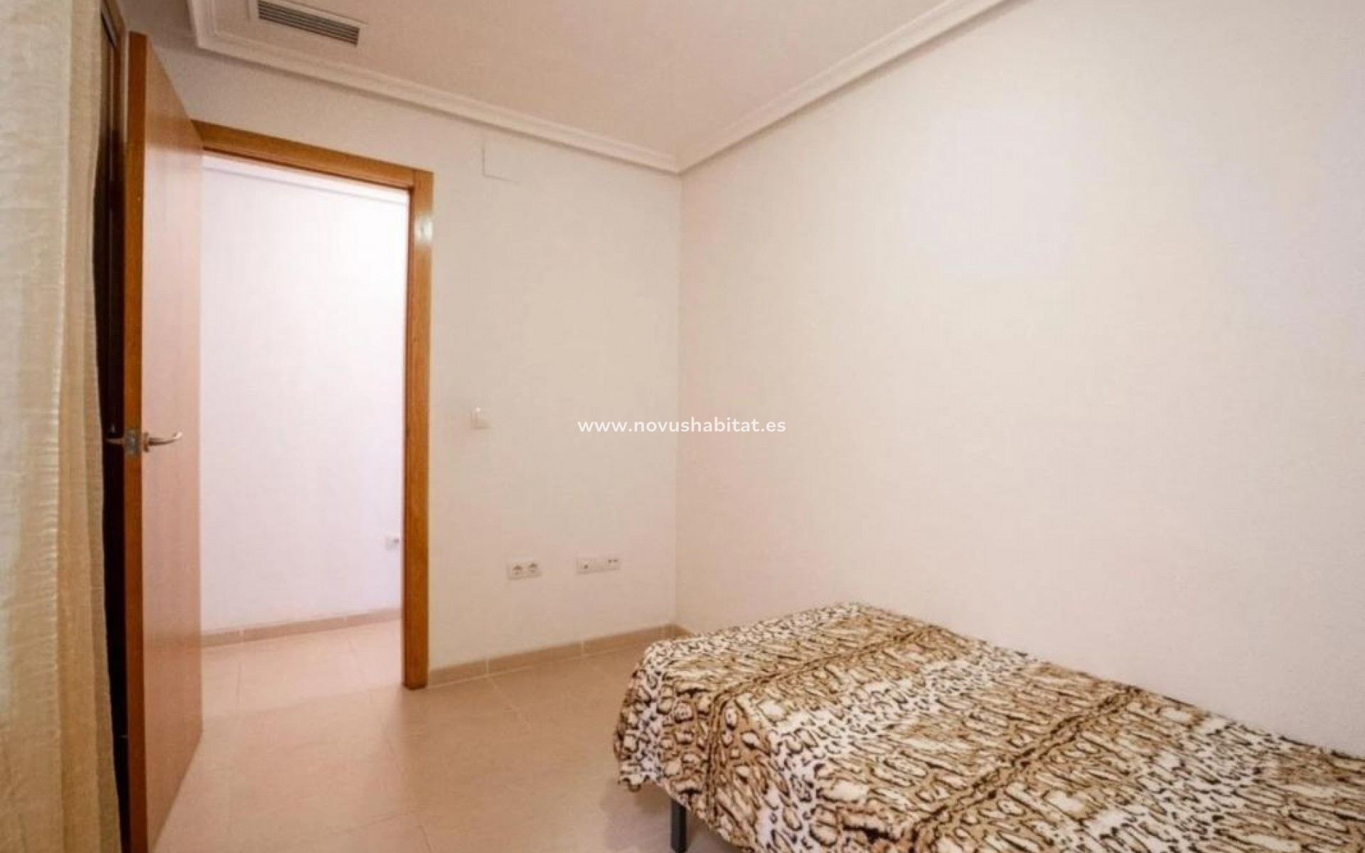 Neue Gebäude - Apartament - Torrevieja