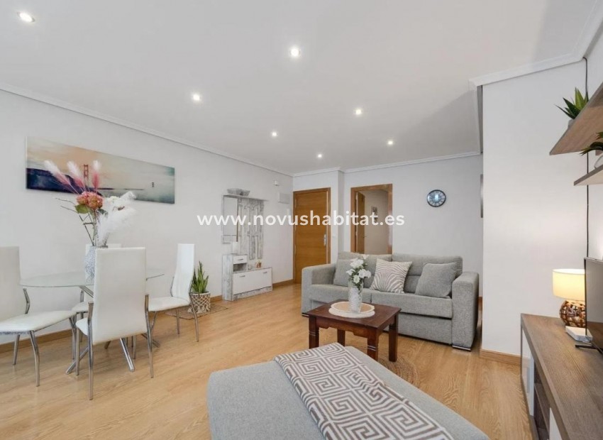 Neue Gebäude - Apartament - Torrevieja