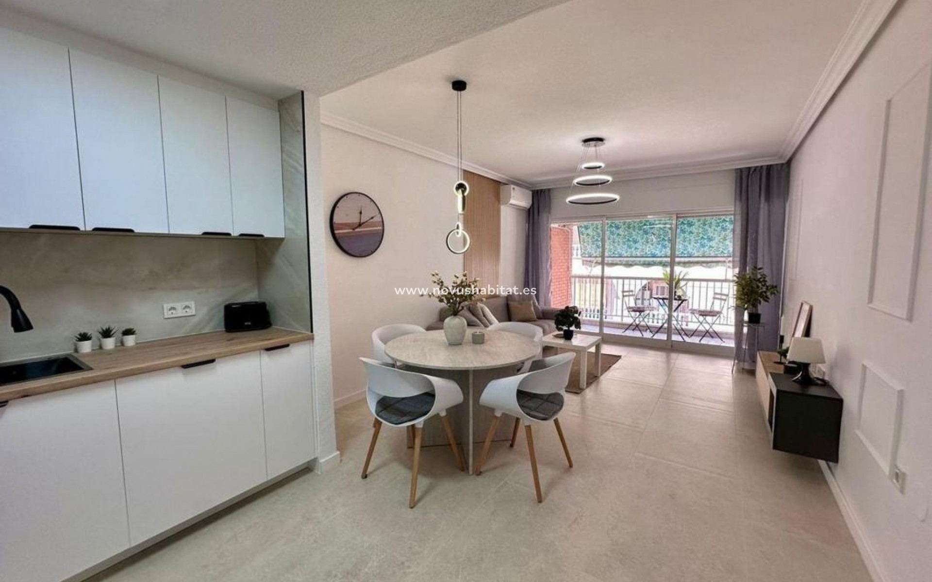 Neue Gebäude - Apartament - Torrevieja