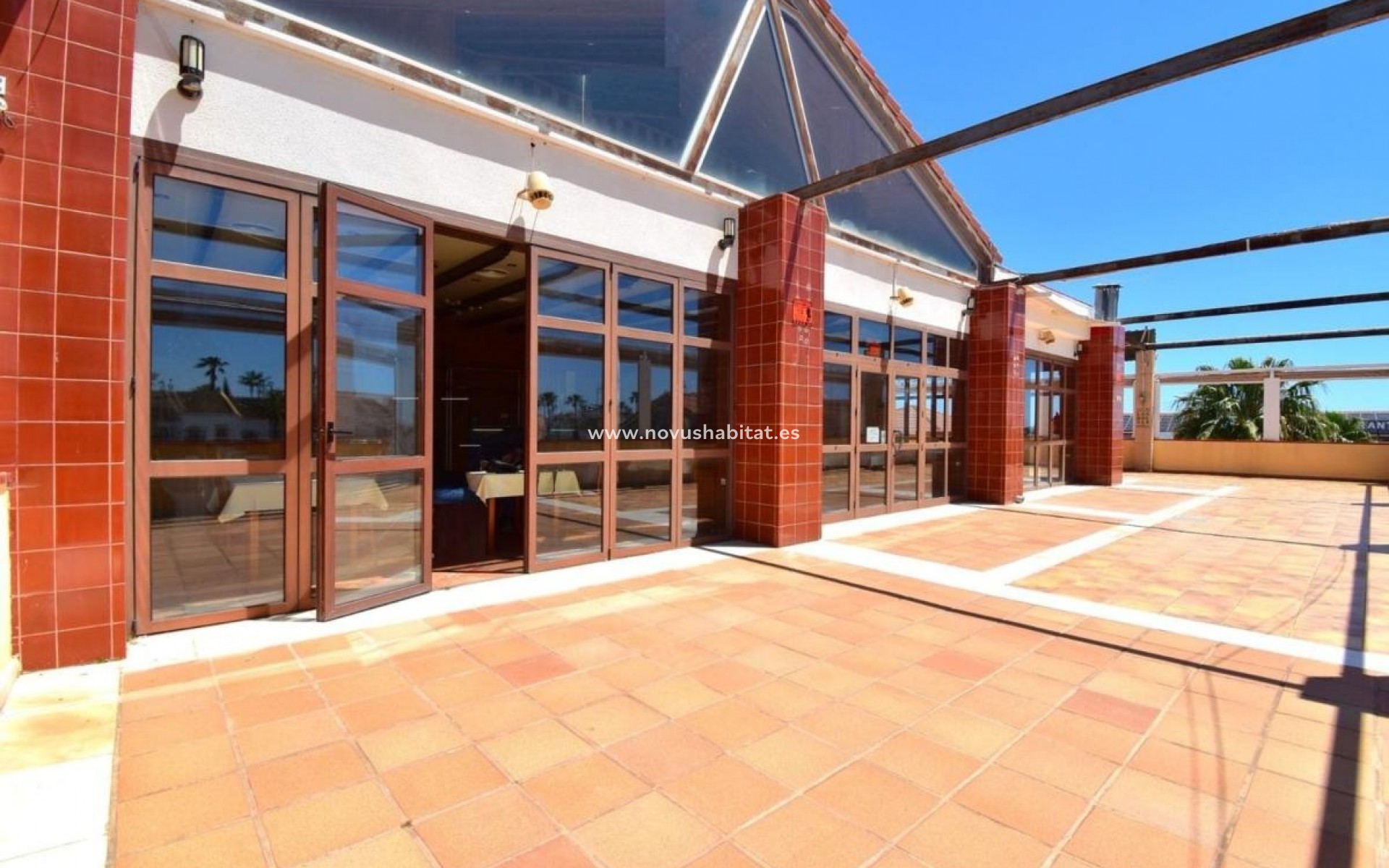 Neue Gebäude - Commercial premises - Orihuela