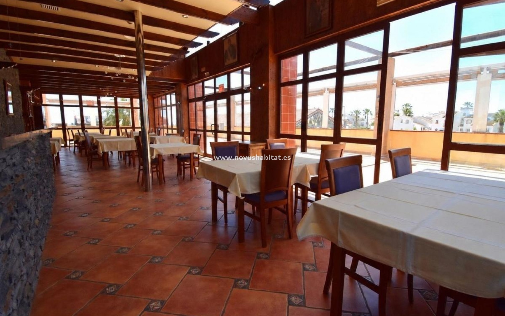 Neue Gebäude - Commercial premises - Orihuela