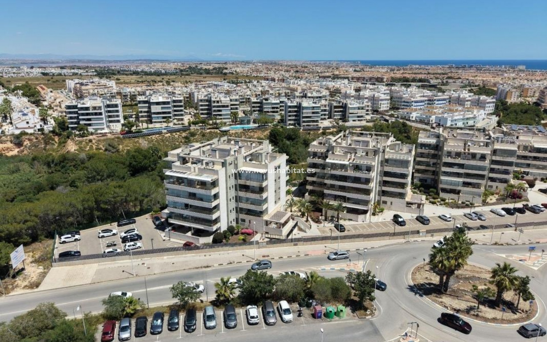 Neue Gebäude - Commercial premises - Orihuela