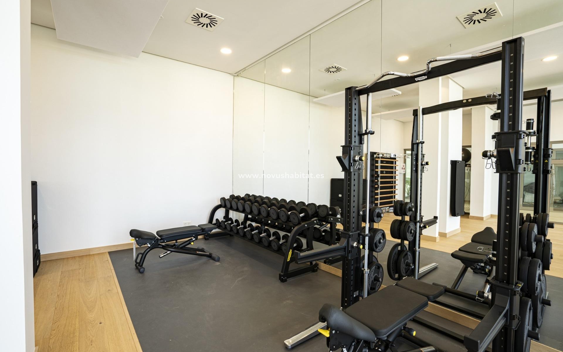 Neue Gebäude - Ground floor apartment - Benahavís