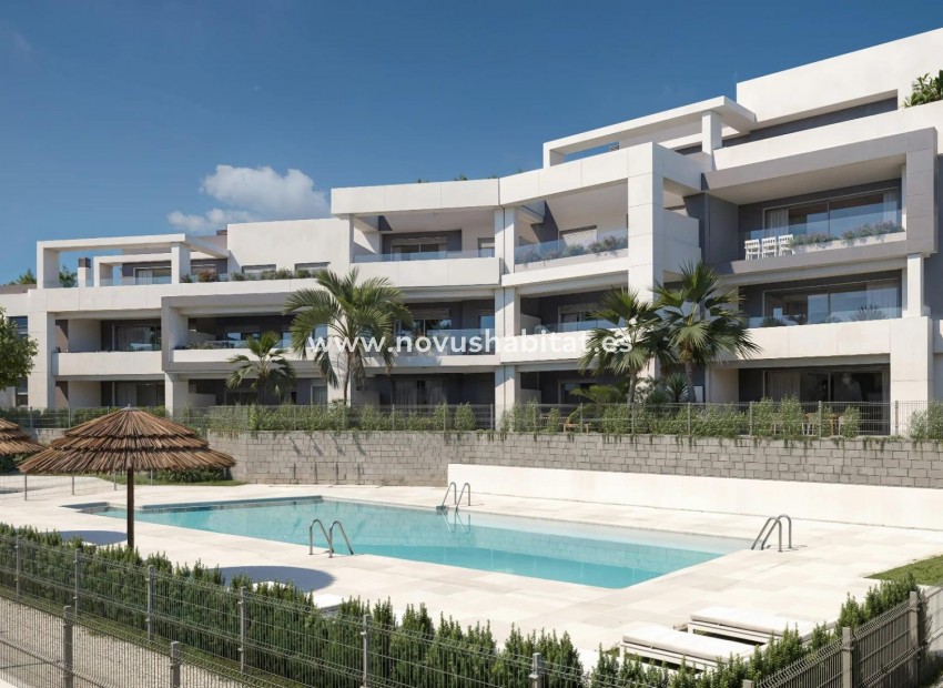 Neue Gebäude - Ground floor apartment - Estepona