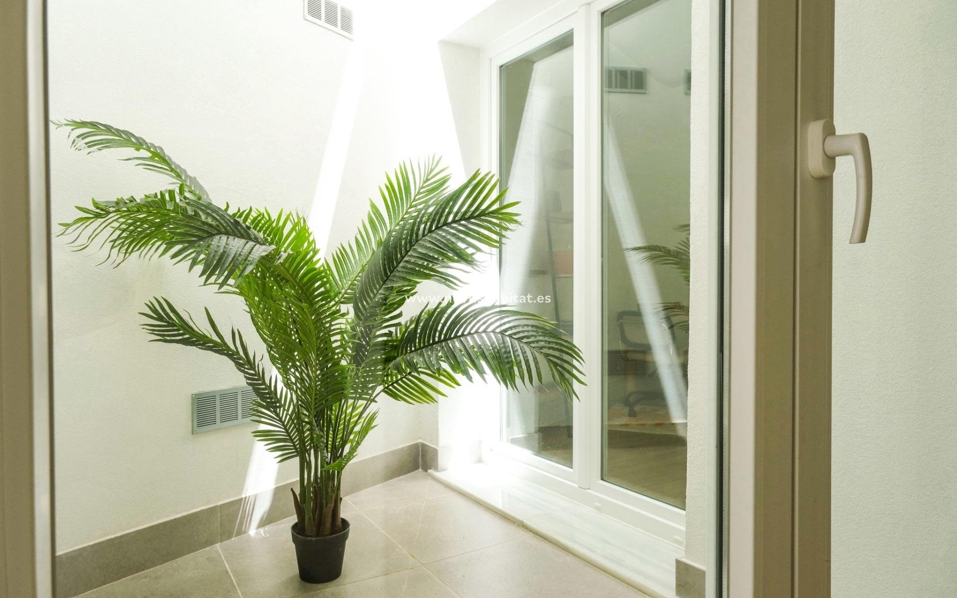 Neue Gebäude - Ground floor apartment - Málaga