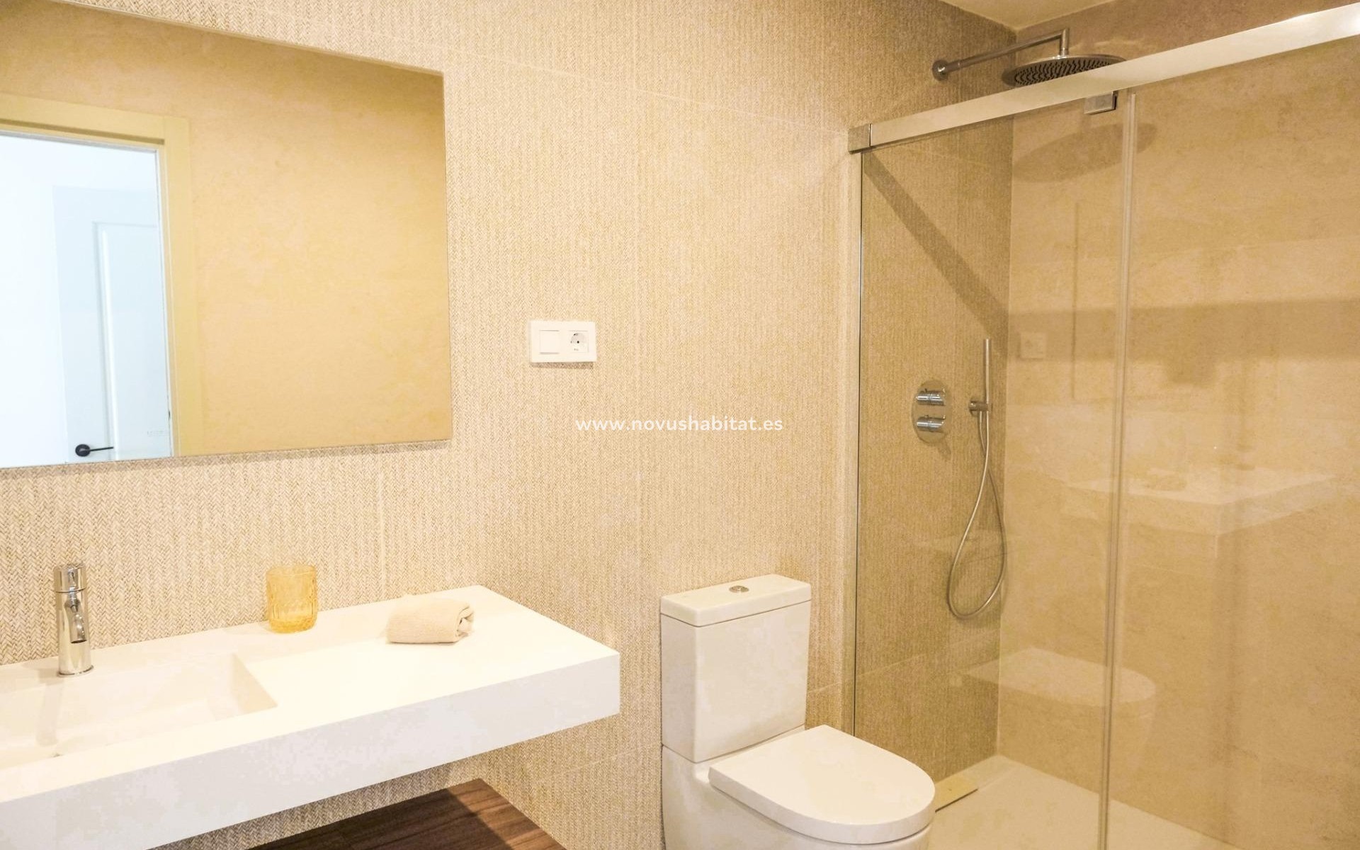 Neue Gebäude - Ground floor apartment - Málaga