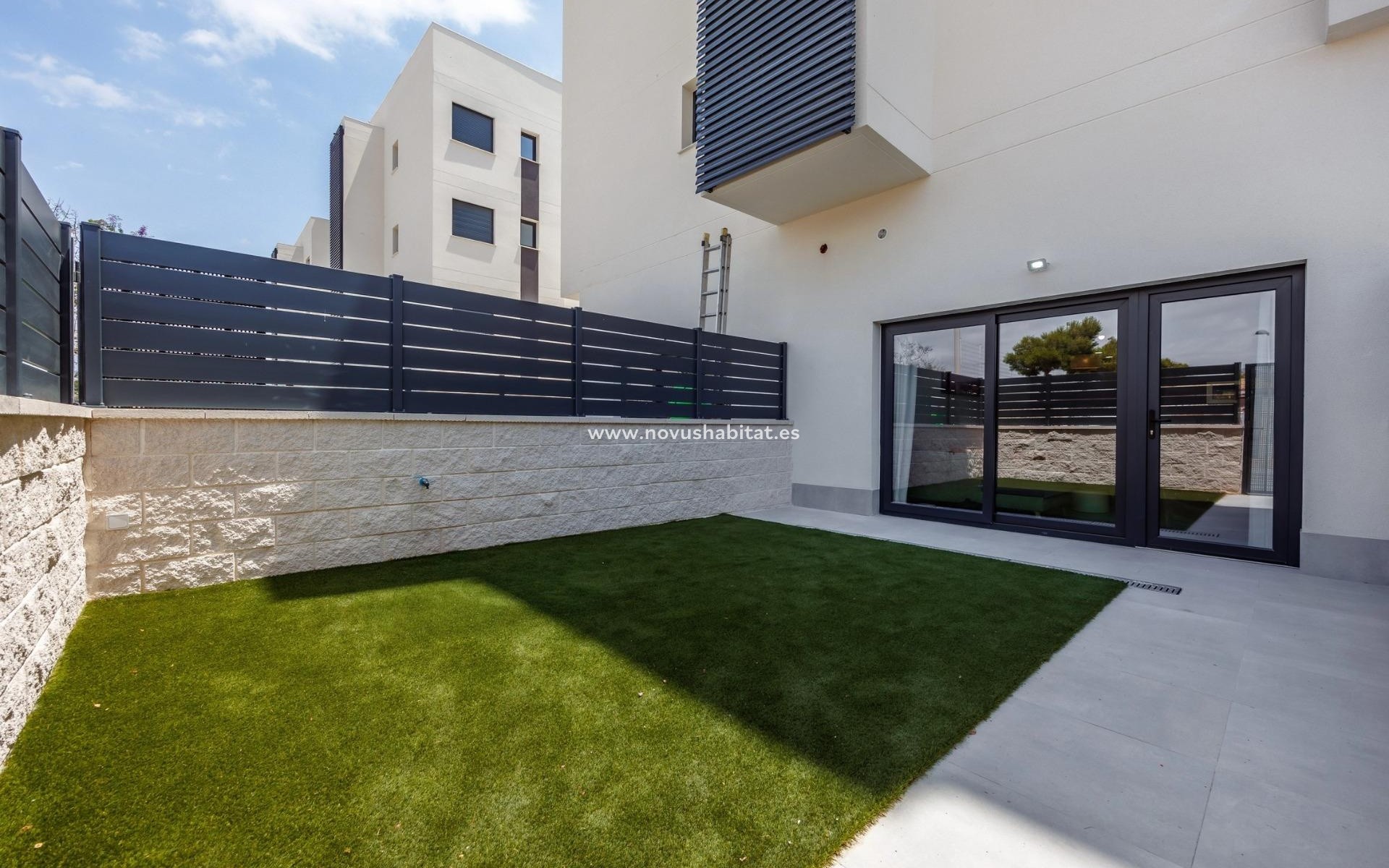 Neue Gebäude - Ground floor apartment - Villajoyosa