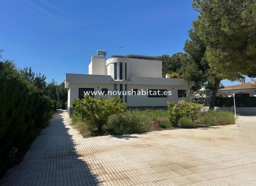 Neue Gebäude - Houses - San Vicente del Raspeig