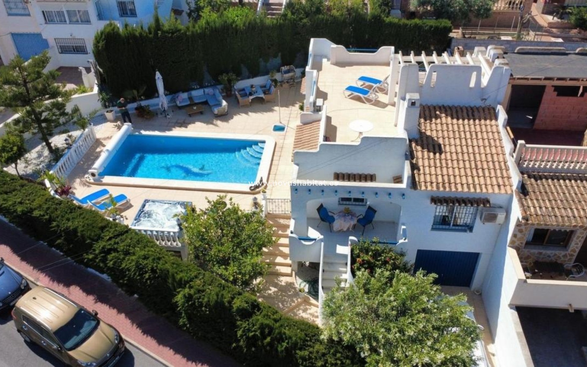 Neue Gebäude - Houses - Torrevieja