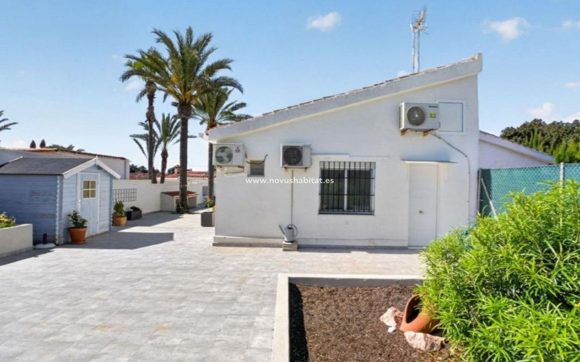 Neue Gebäude - Houses - Torrevieja