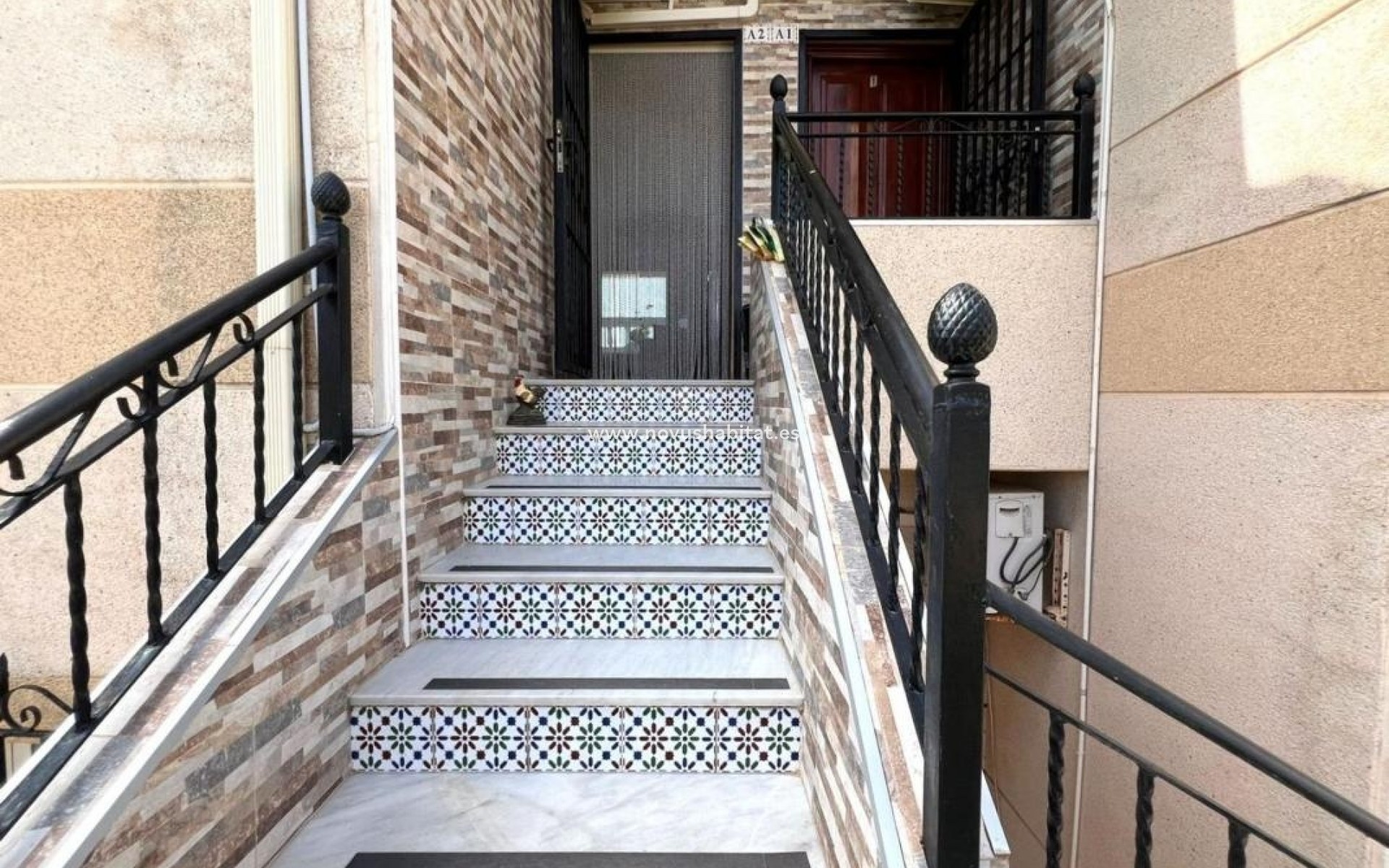 Neue Gebäude - Houses - Torrevieja