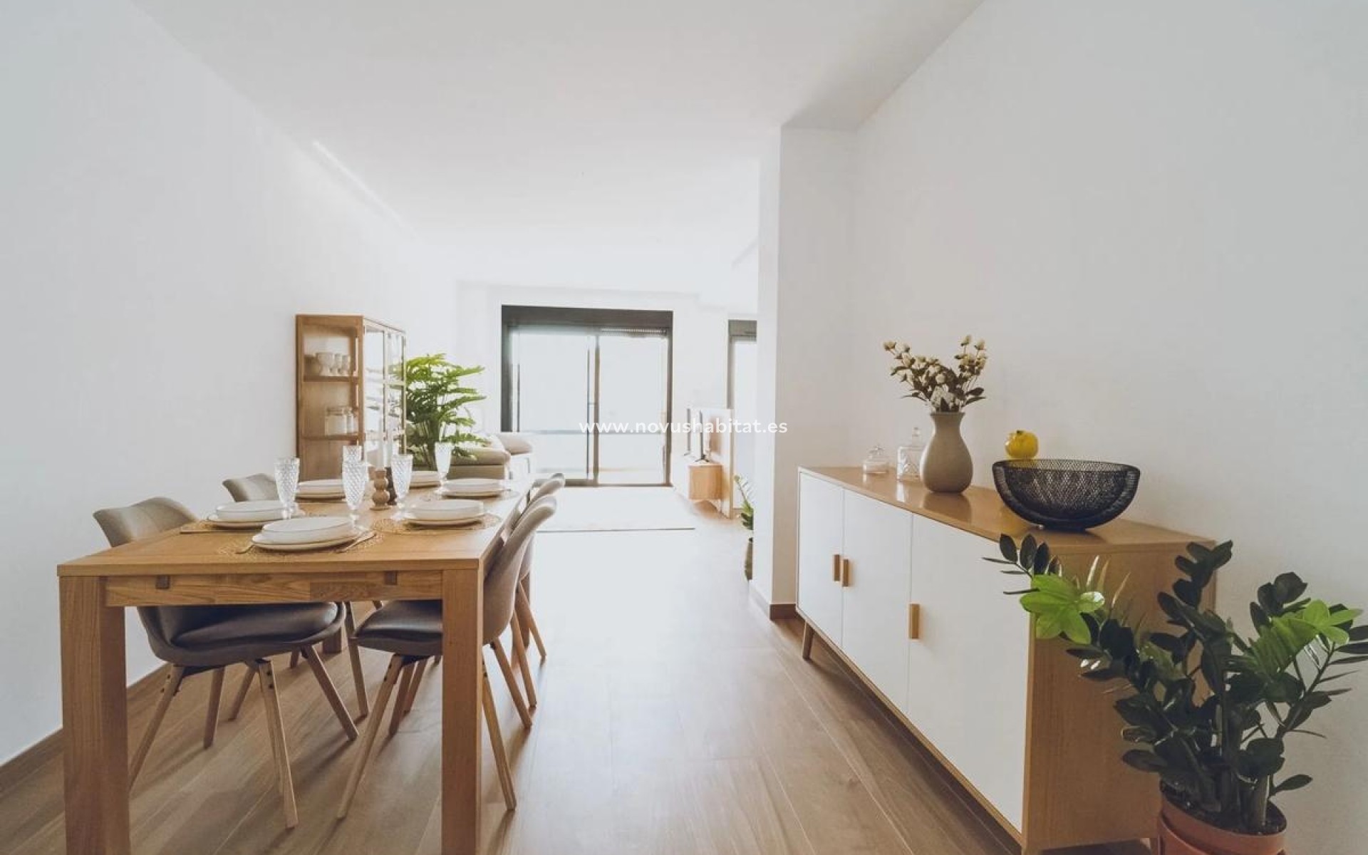 Neue Gebäude - Penthouses - Redován