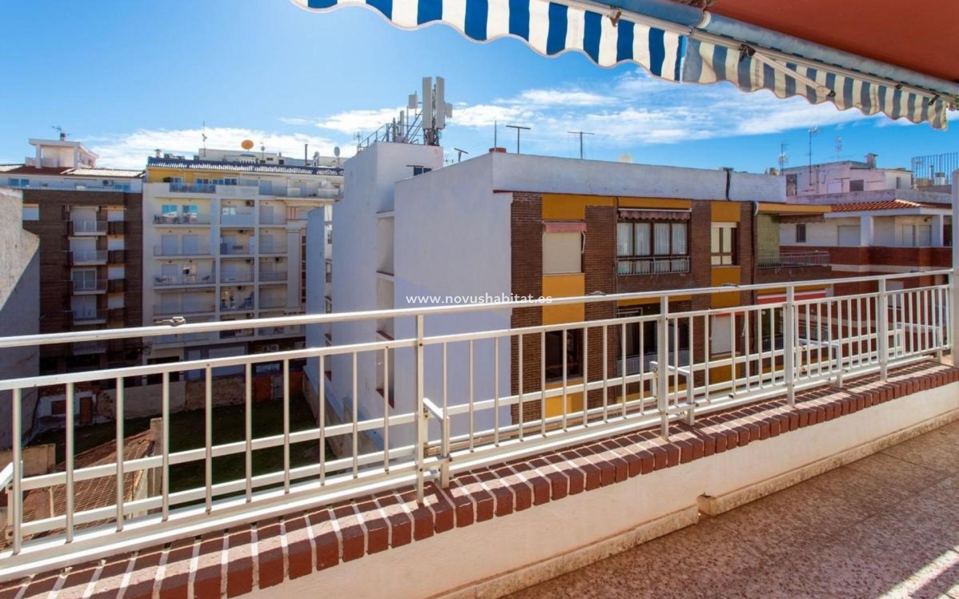 Neue Gebäude - Penthouses - Torrevieja