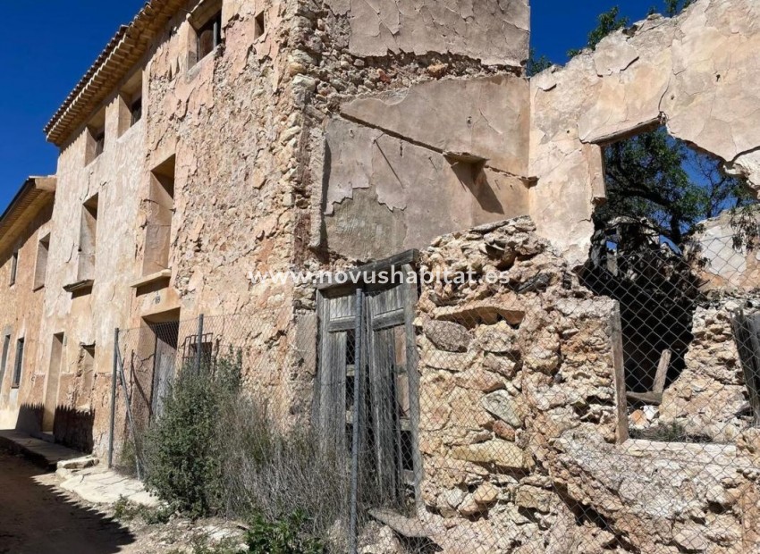 Neue Gebäude - Rustic estate - 