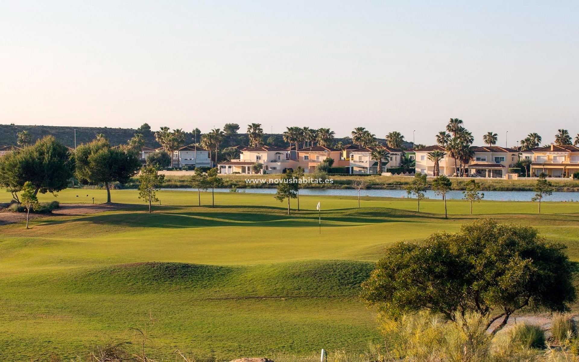 Neue Gebäude - Stadthaus - Baños y Mendigo - Altaona Golf And Country Village