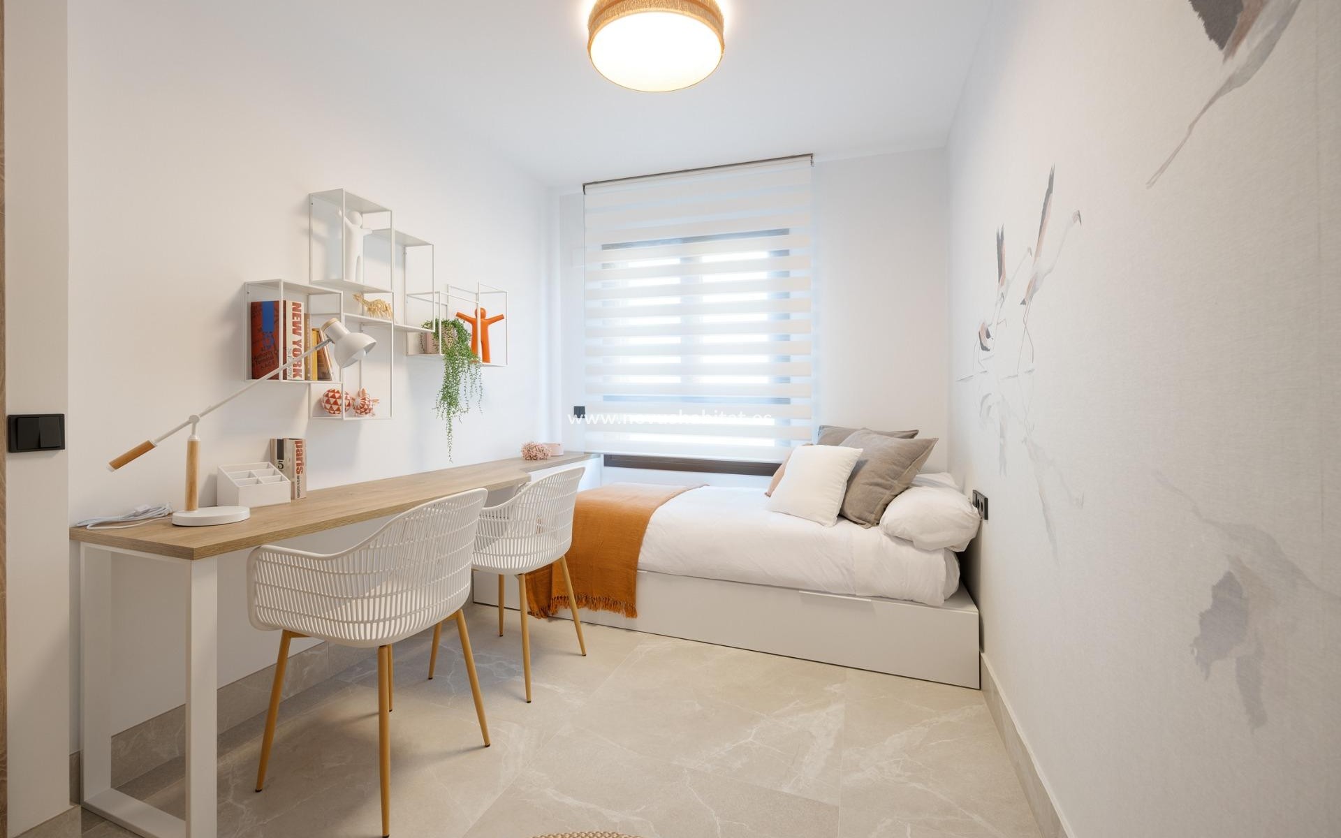 Neue Gebäude - Stadthaus - Istán