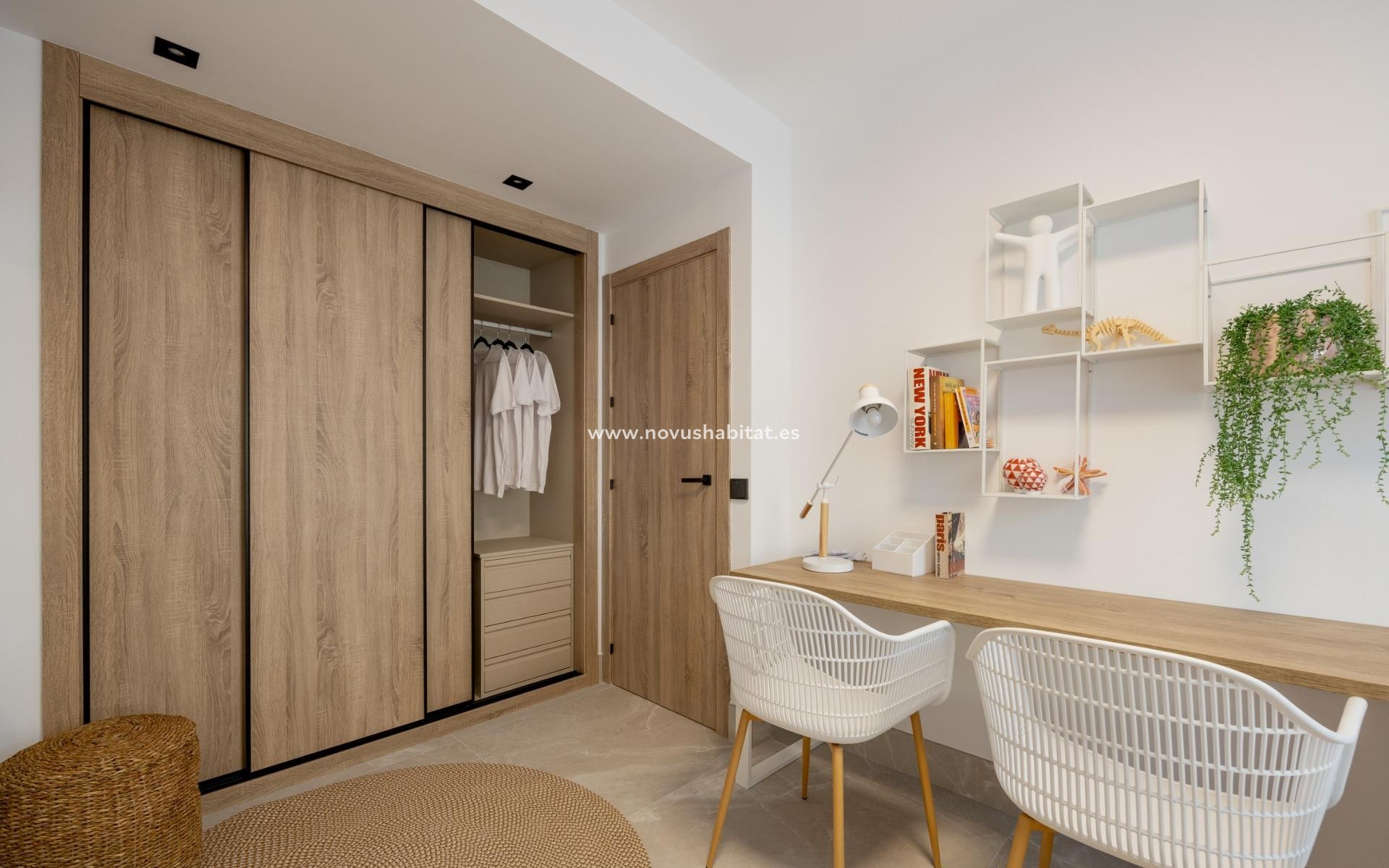 Neue Gebäude - Stadthaus - Istán