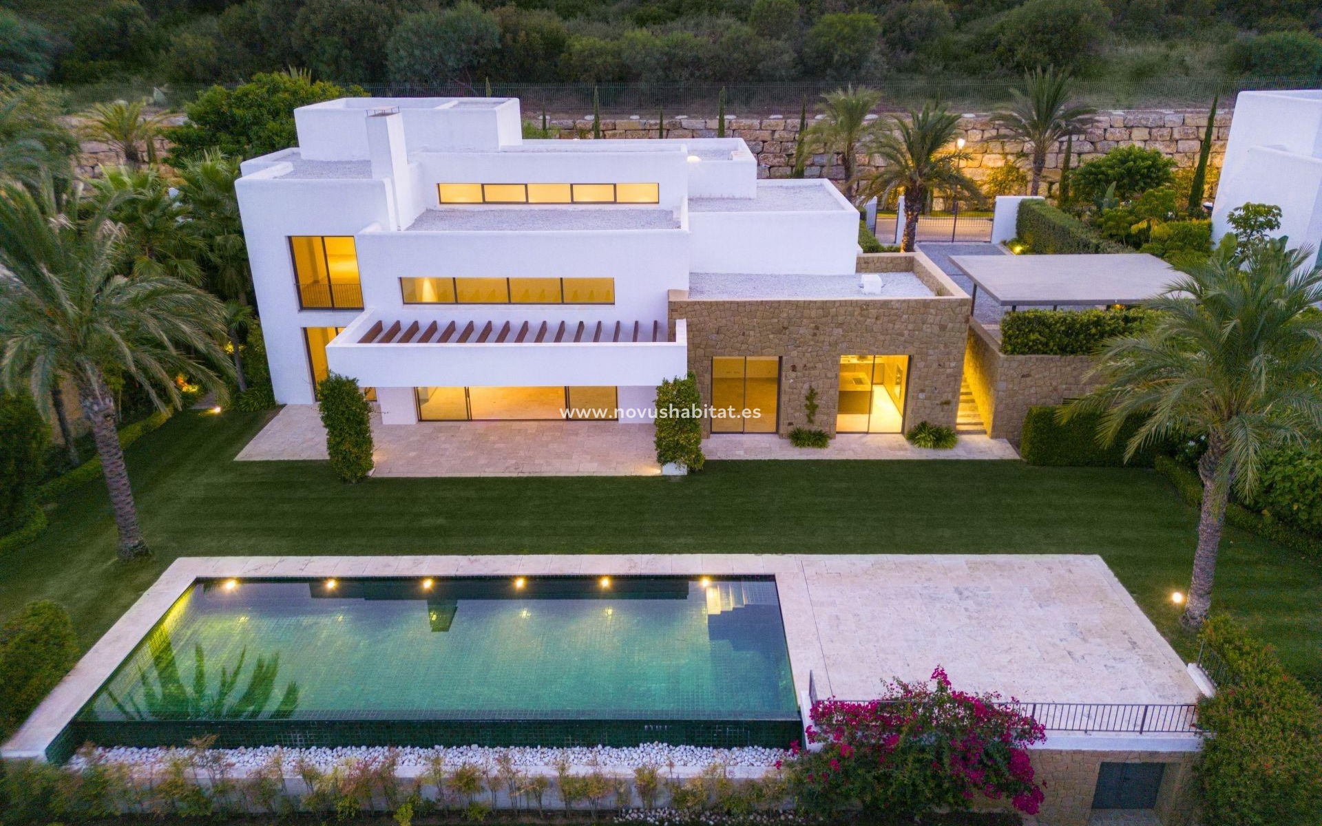 Neue Gebäude - Villa - Casares