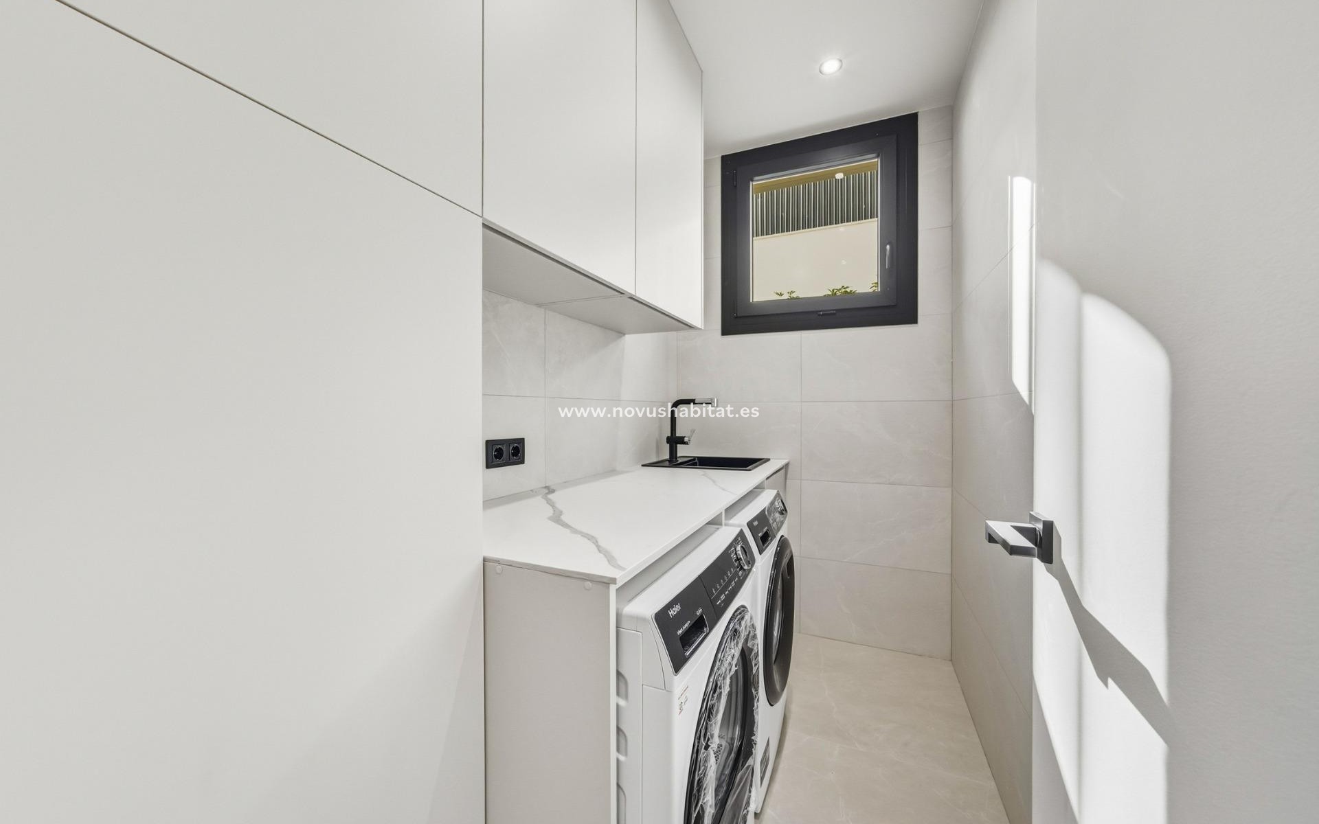 Neue Gebäude - Villa - Polop