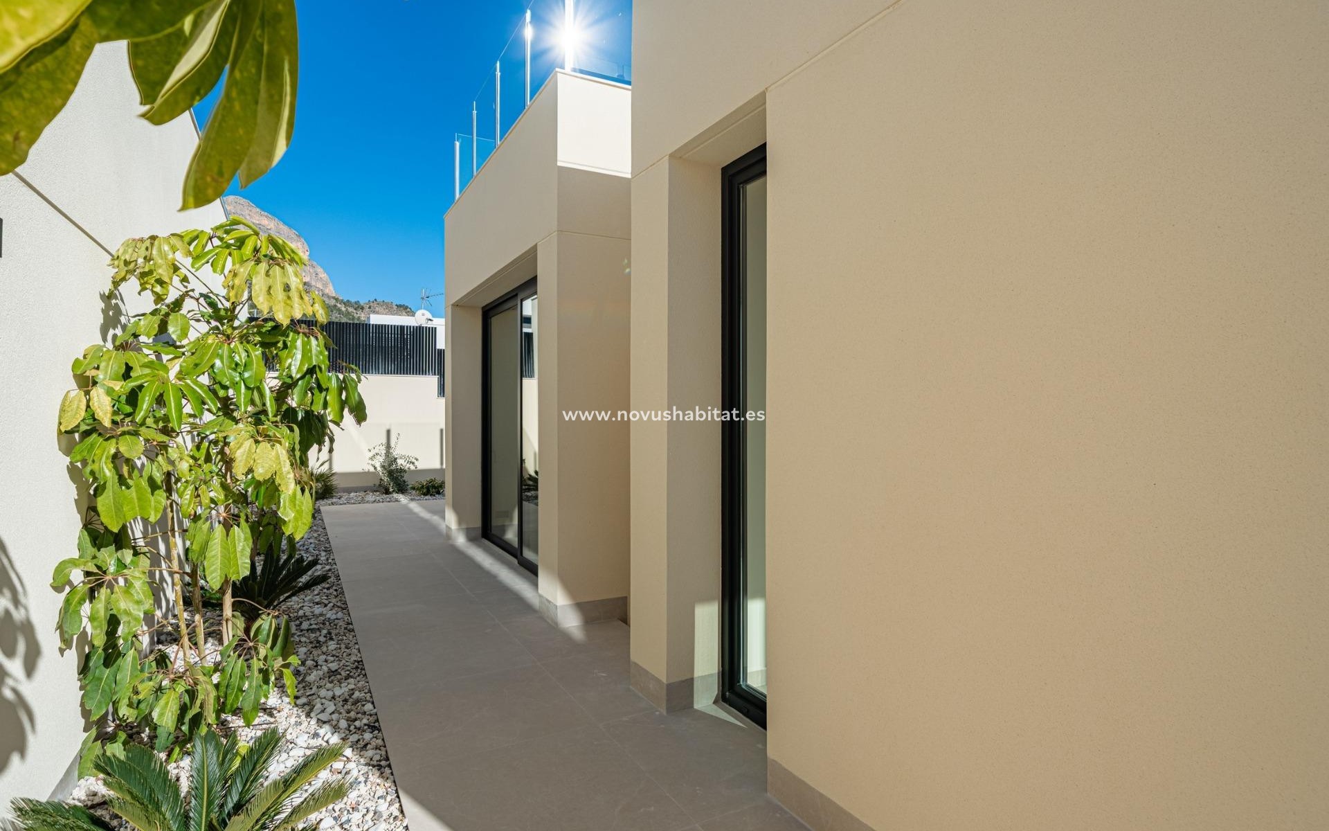 Neue Gebäude - Villa - Polop