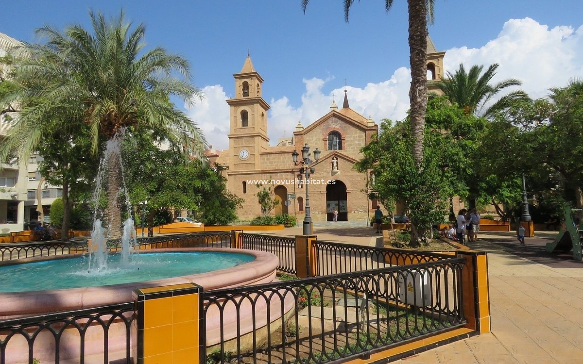 Neue Gebäude - Villa - Torrevieja - Lago Jardin