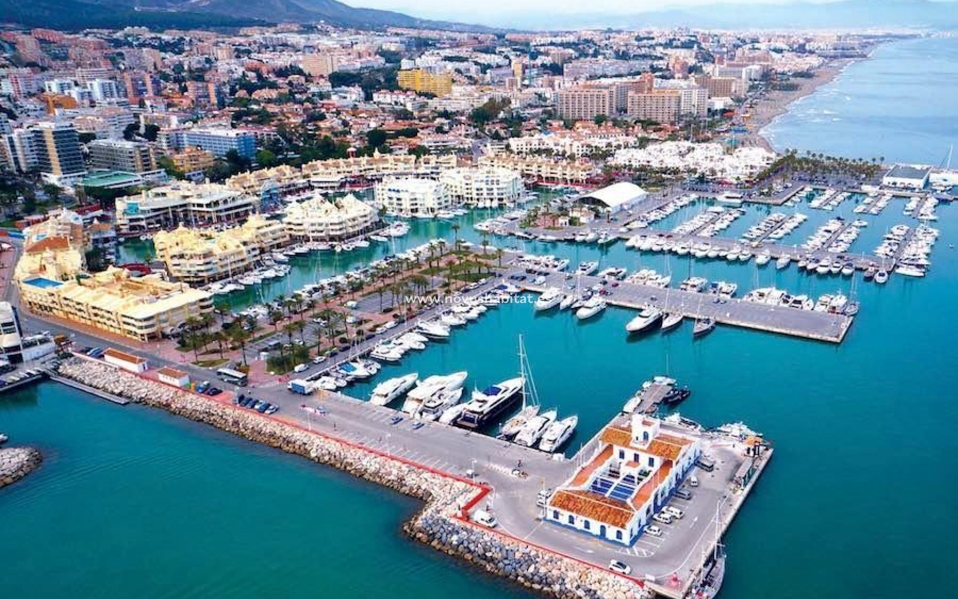 Neue Gebäude - Wohnung - Benalmdena - Puerto Marina