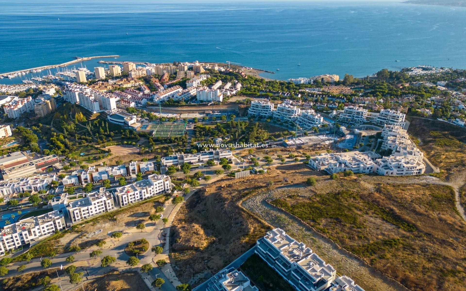 Neue Gebäude - Wohnung - Estepona