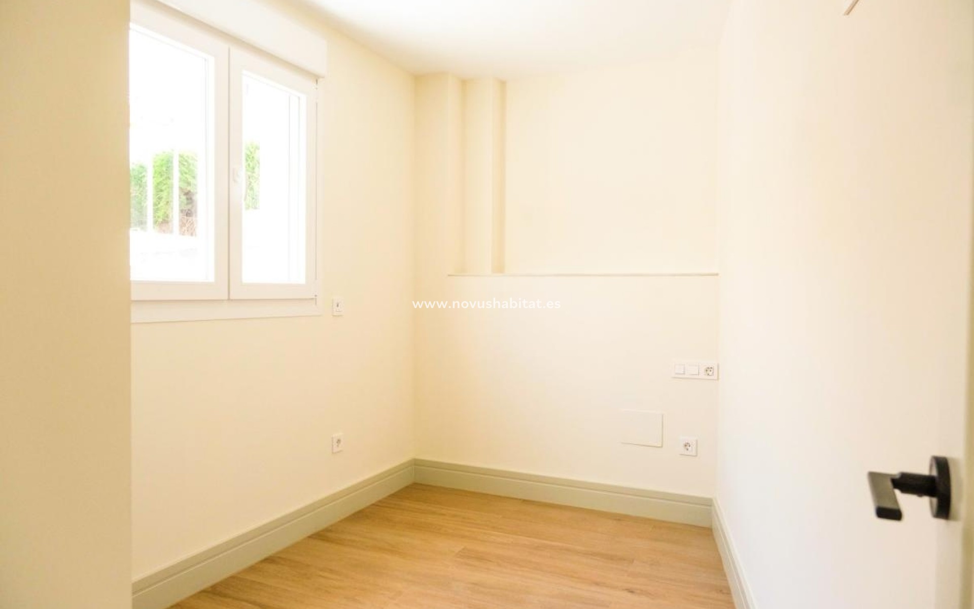 Neue Gebäude - Wohnung - Málaga